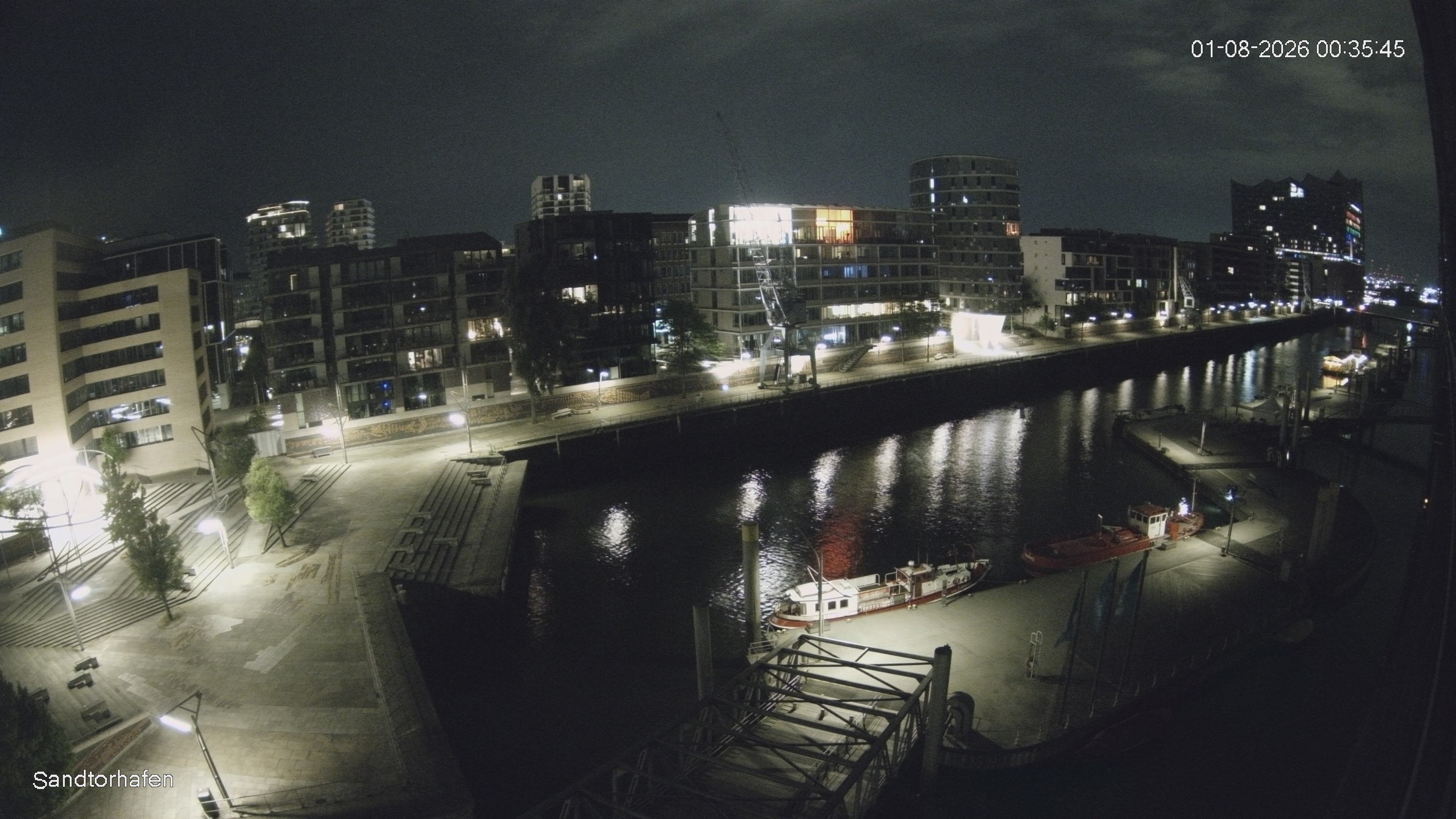 Archiv Foto Webcam Hamburg: HafenCity und Elbphilharmonie