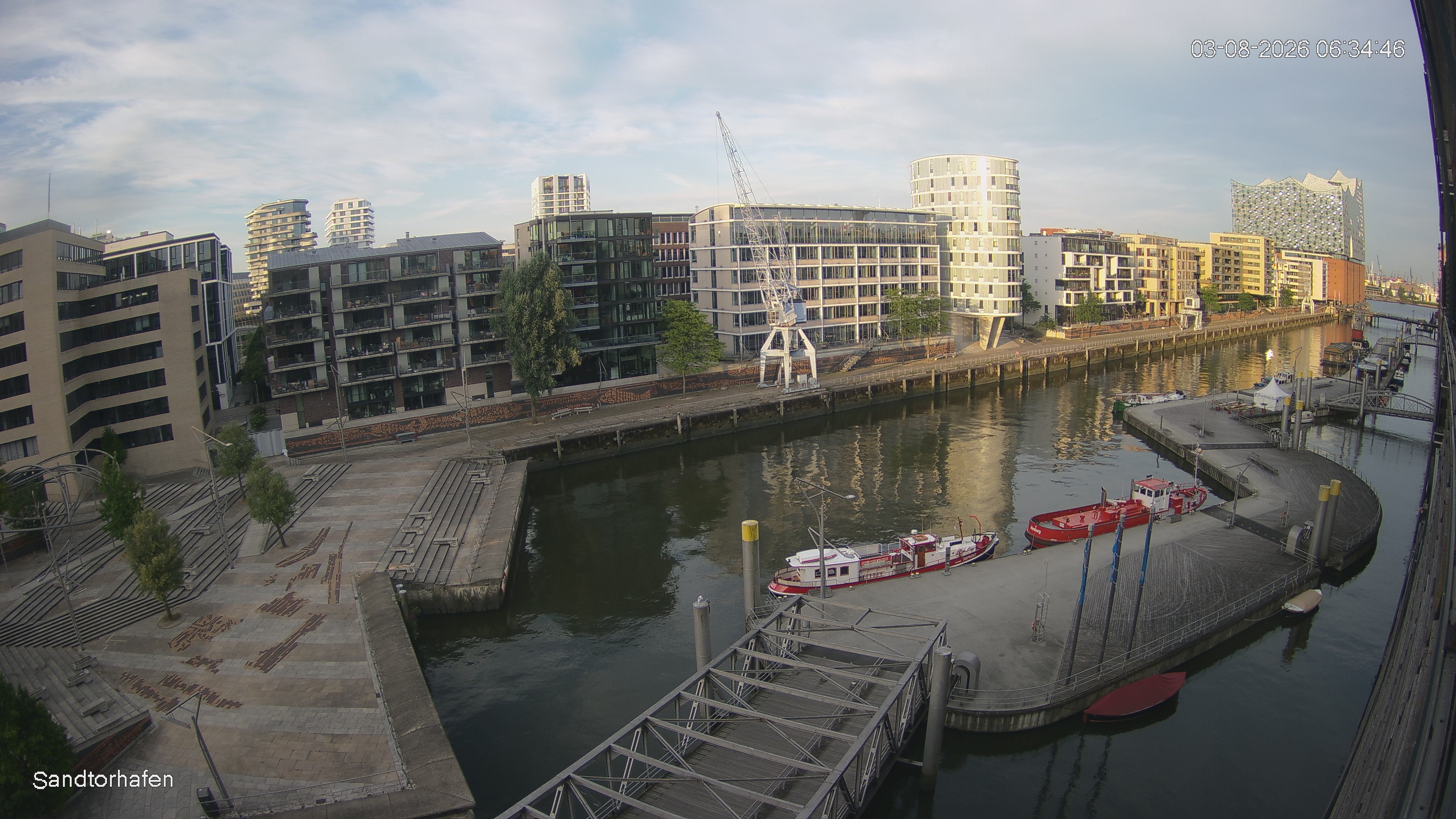 Archiv Foto Webcam Hamburg: HafenCity und Elbphilharmonie