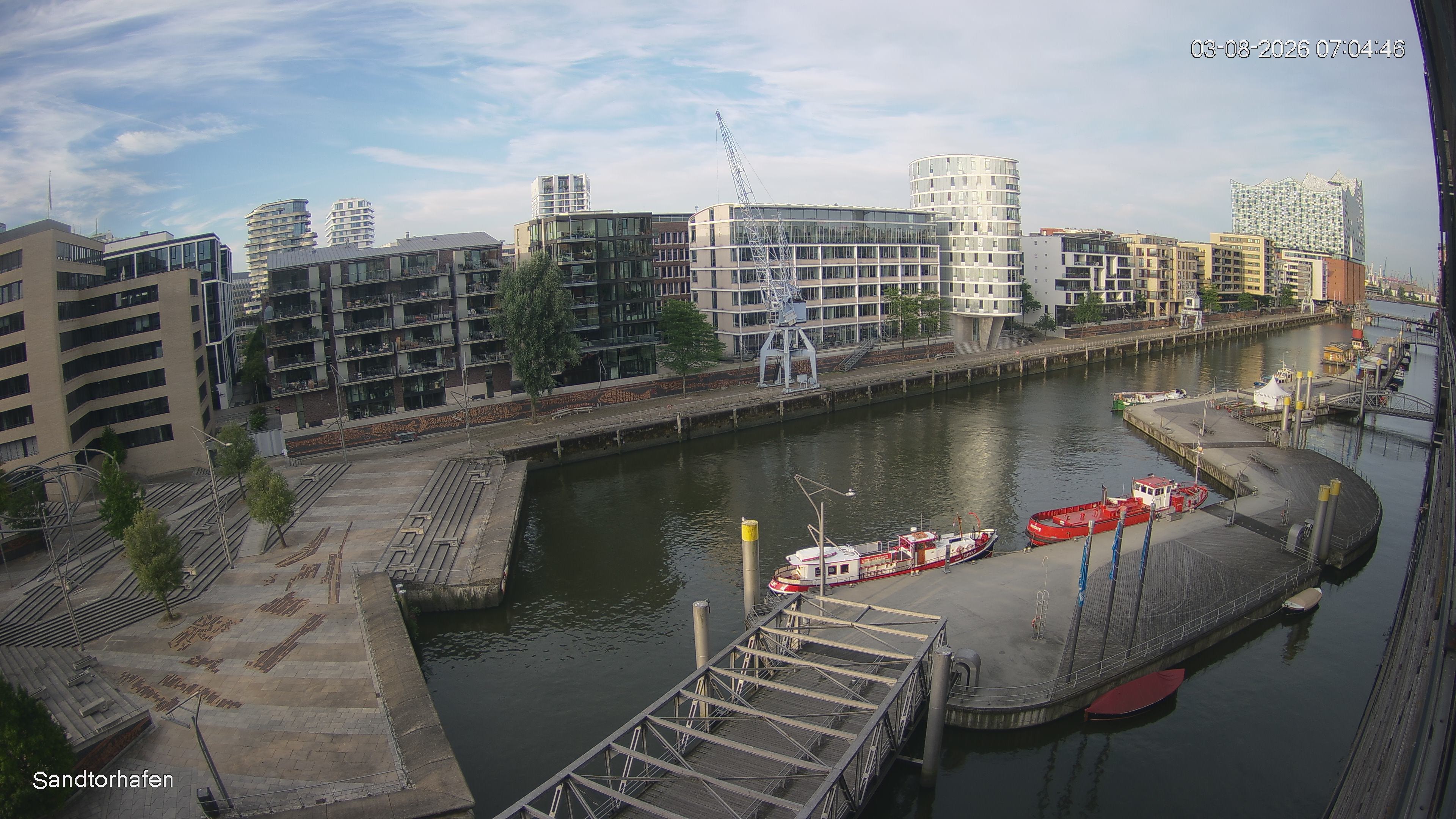 Archiv Foto Webcam Hamburg: HafenCity und Elbphilharmonie