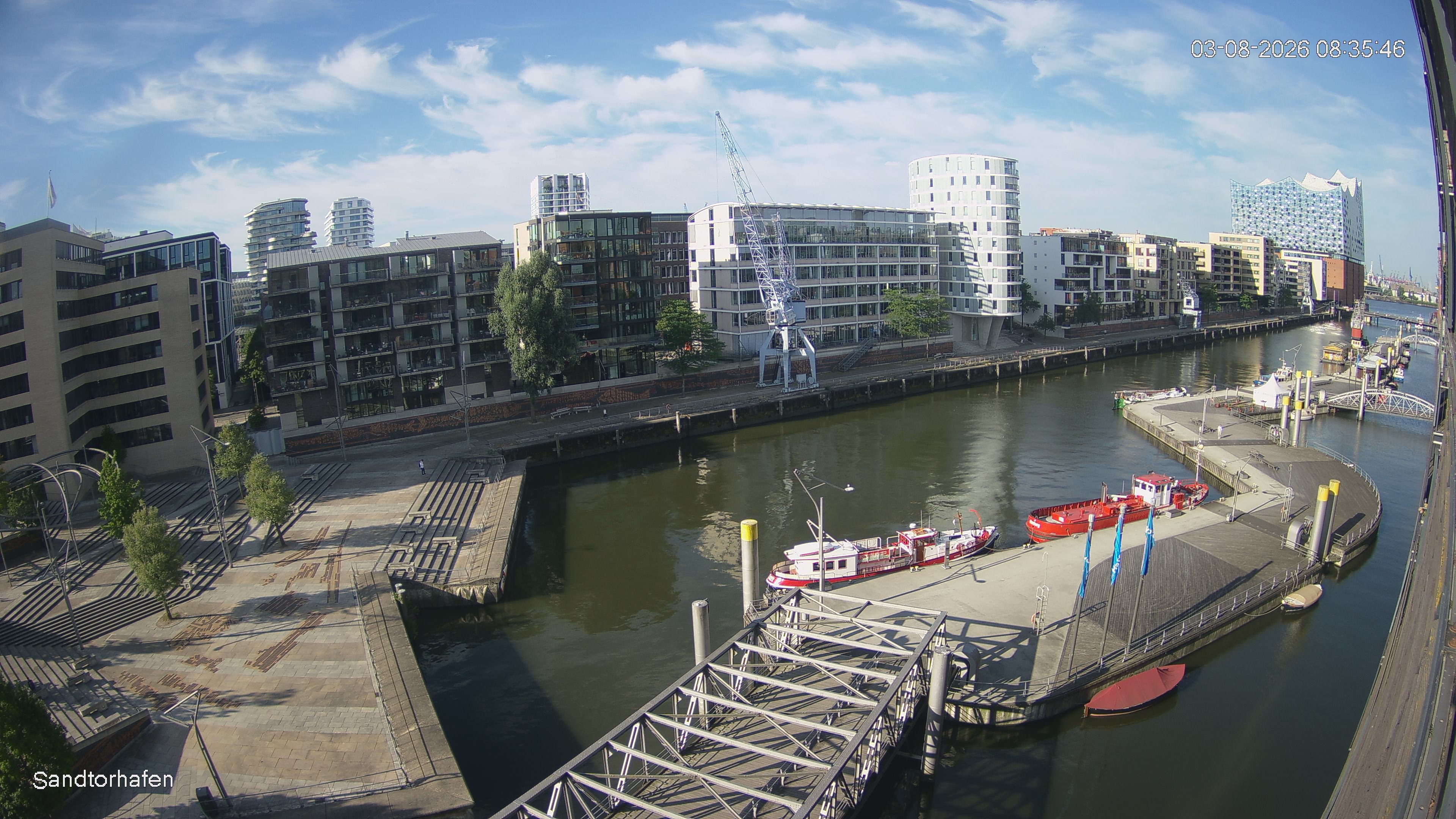 Archiv Foto Webcam Hamburg: HafenCity und Elbphilharmonie