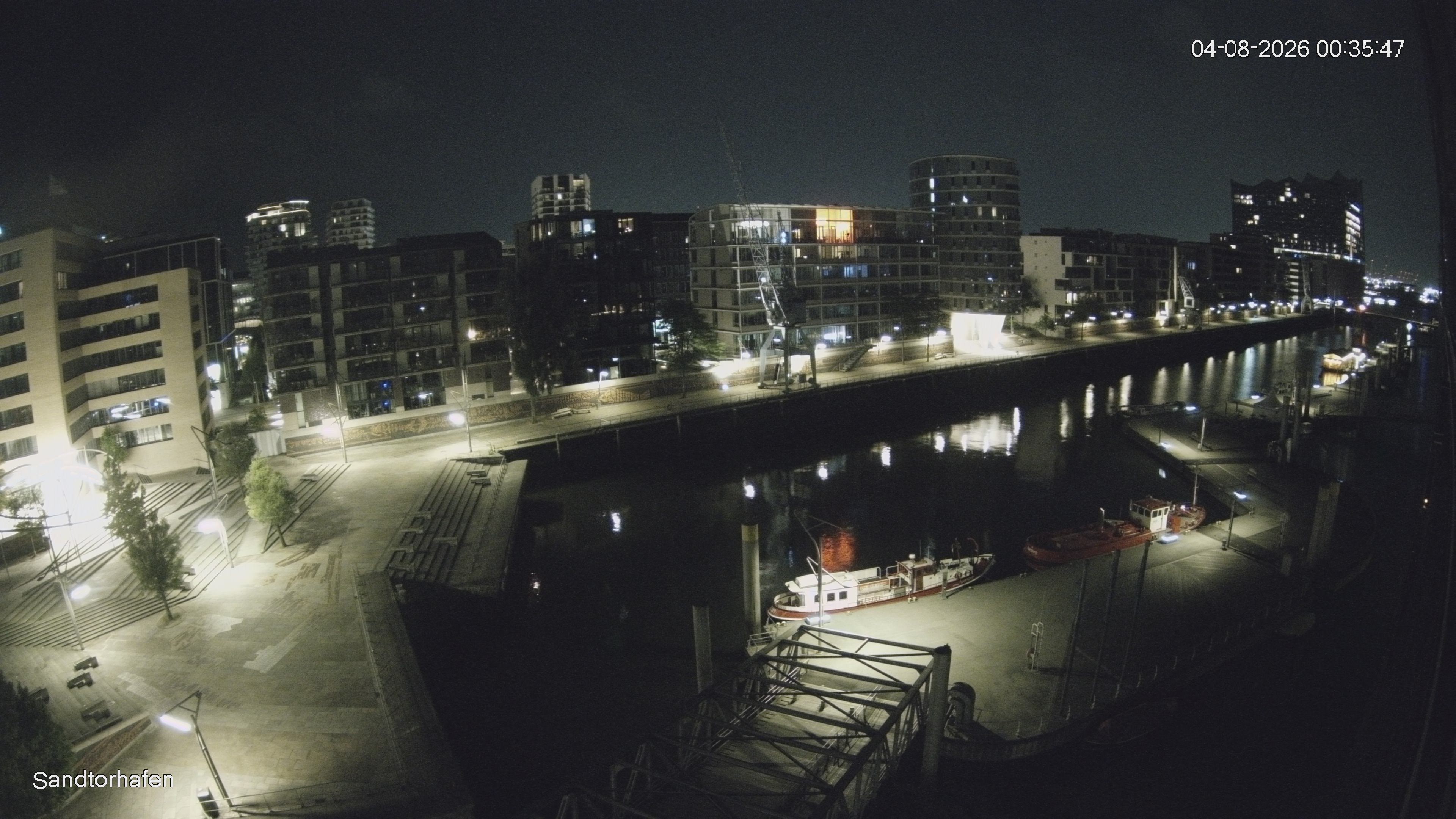 Archiv Foto Webcam Hamburg: HafenCity und Elbphilharmonie