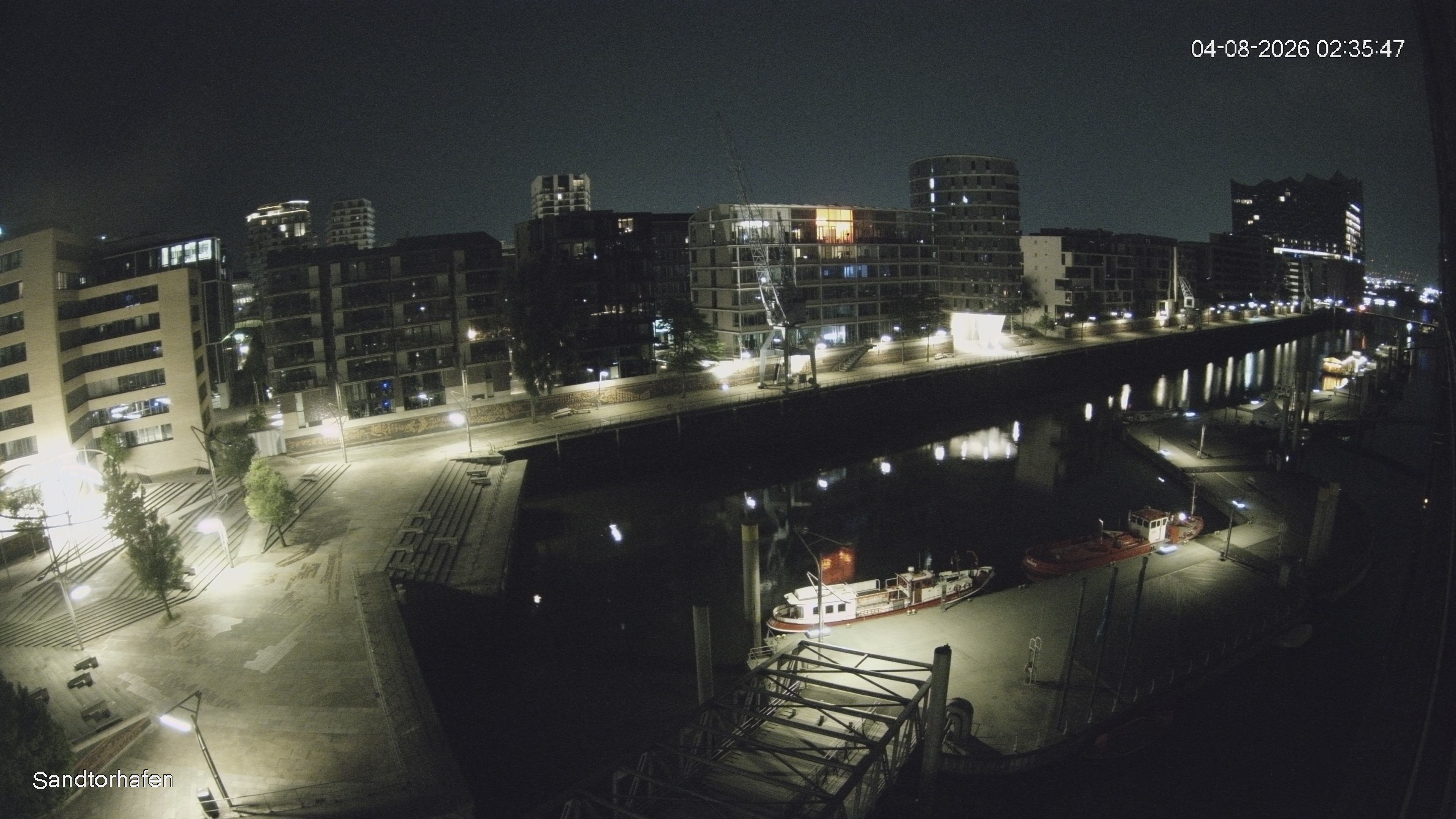 Archiv Foto Webcam Hamburg: HafenCity und Elbphilharmonie