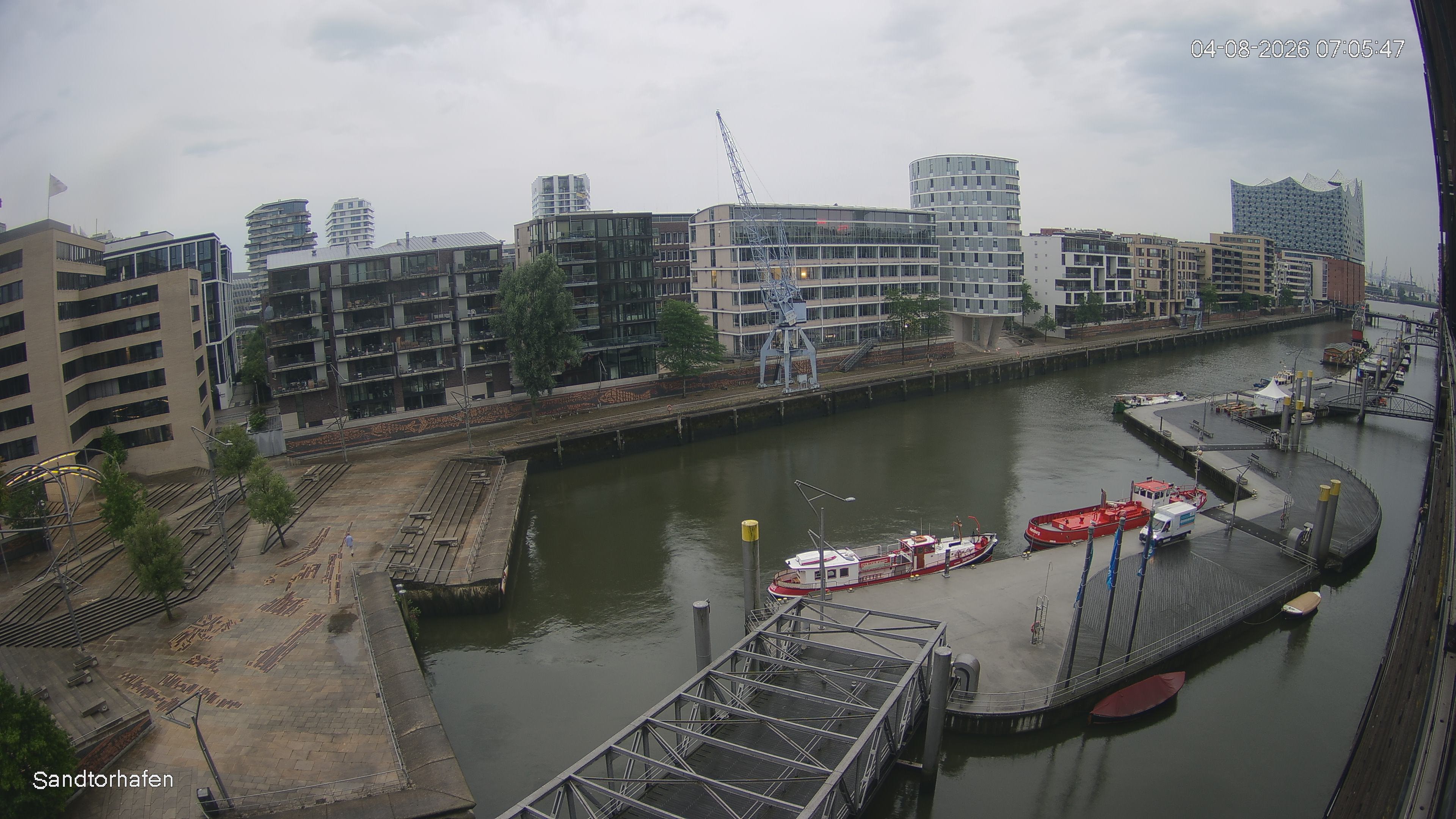 Archiv Foto Webcam Hamburg: HafenCity und Elbphilharmonie