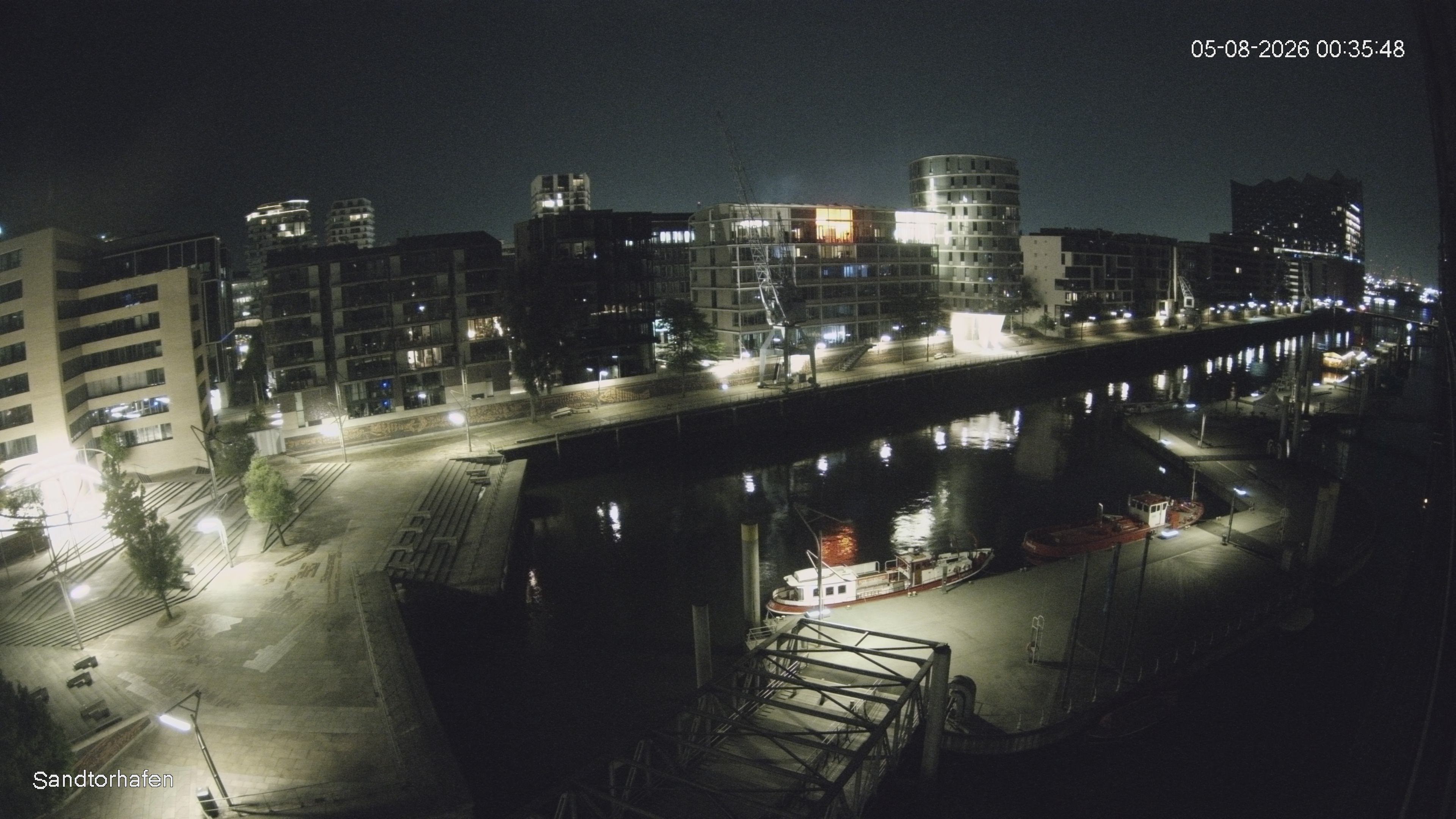 Archiv Foto Webcam Hamburg: HafenCity und Elbphilharmonie
