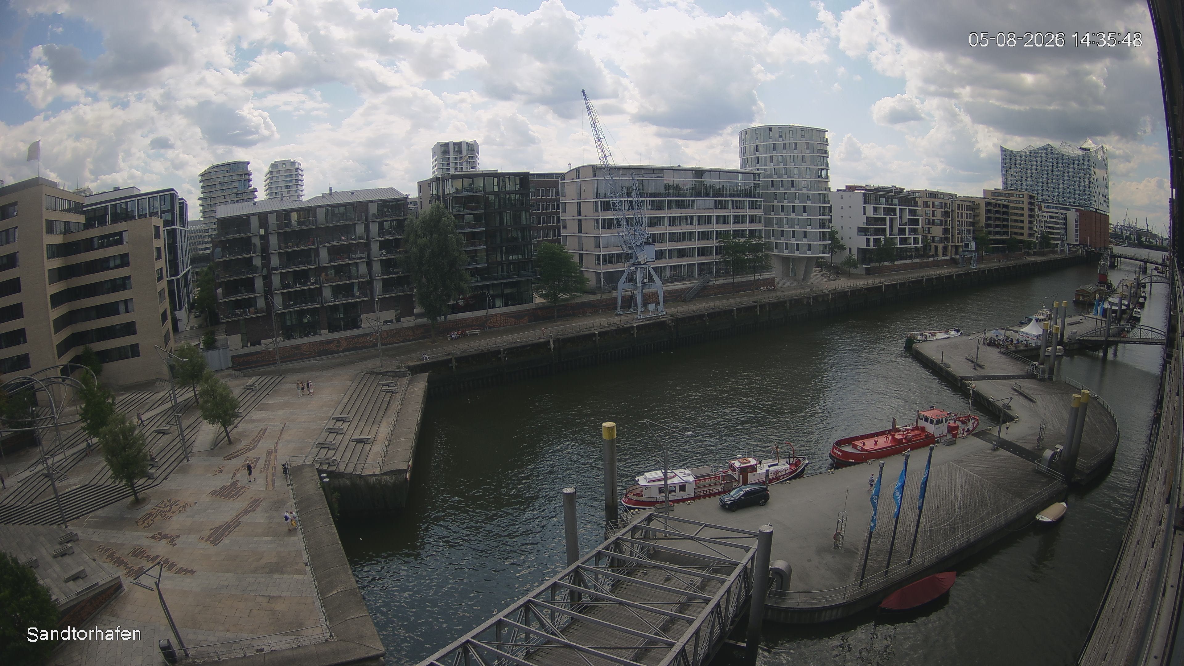 Archiv Foto Webcam Hamburg: HafenCity und Elbphilharmonie