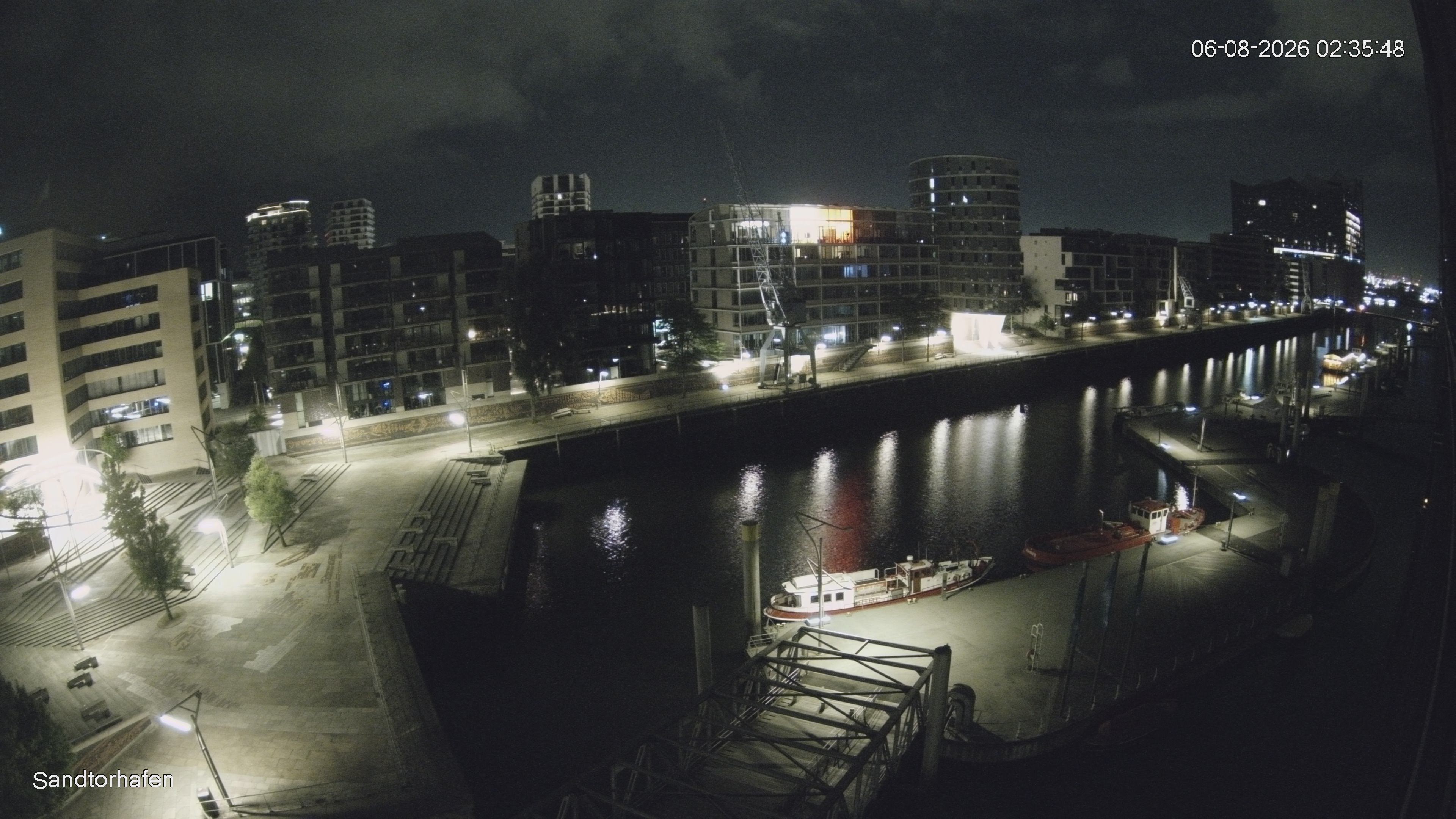 Archiv Foto Webcam Hamburg: HafenCity und Elbphilharmonie