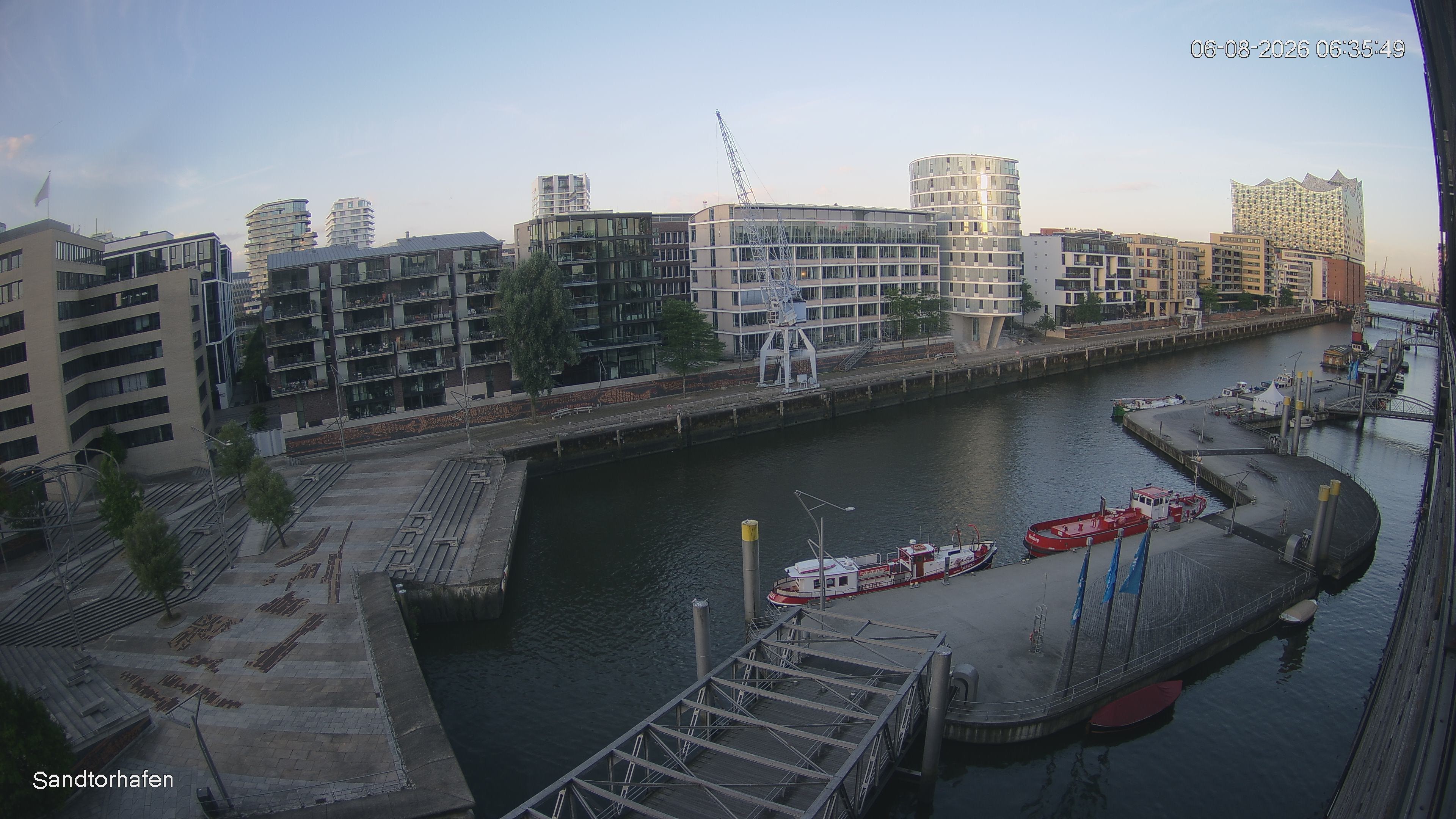 Archiv Foto Webcam Hamburg: HafenCity und Elbphilharmonie