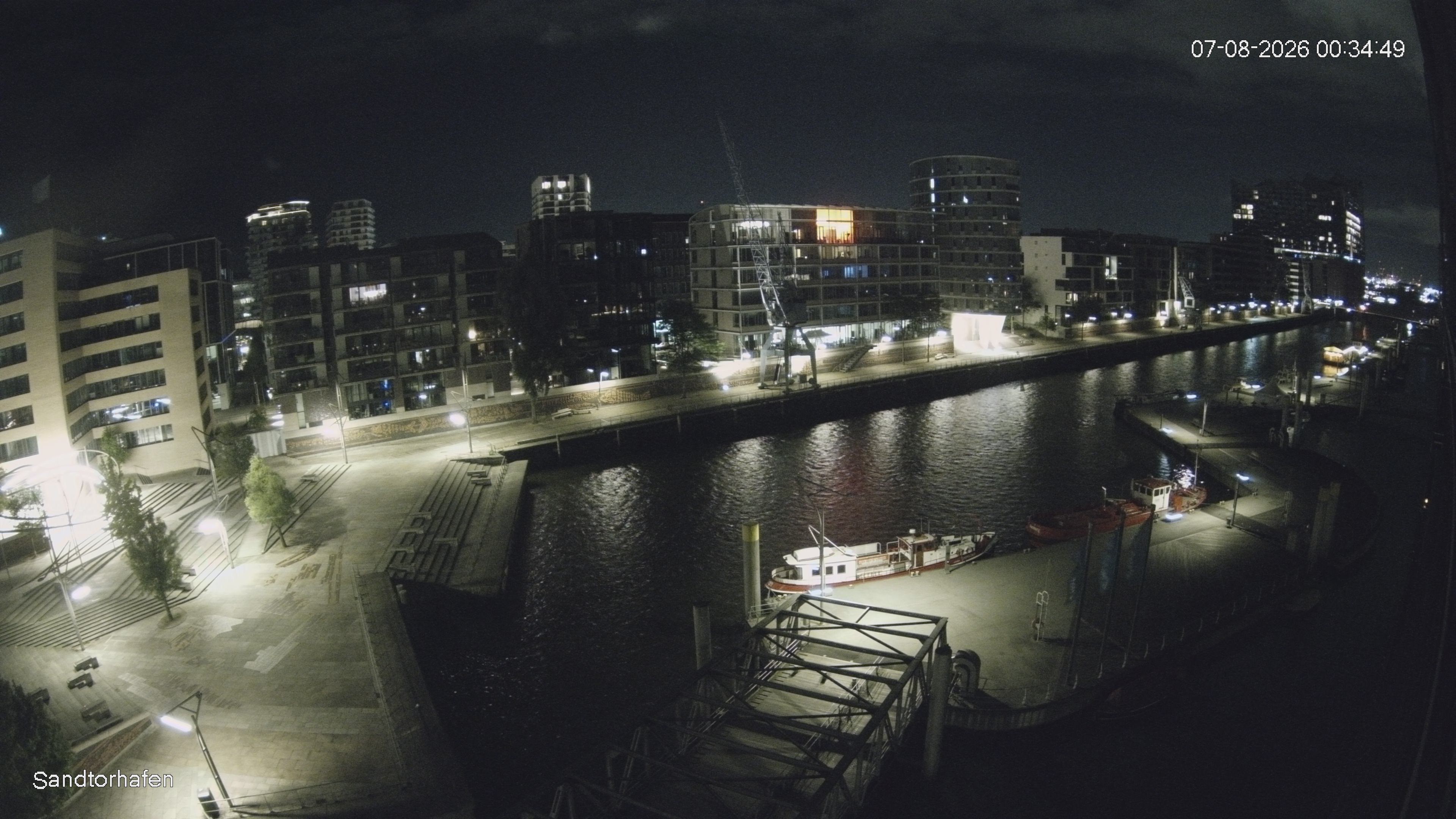 Archiv Foto Webcam Hamburg: HafenCity und Elbphilharmonie