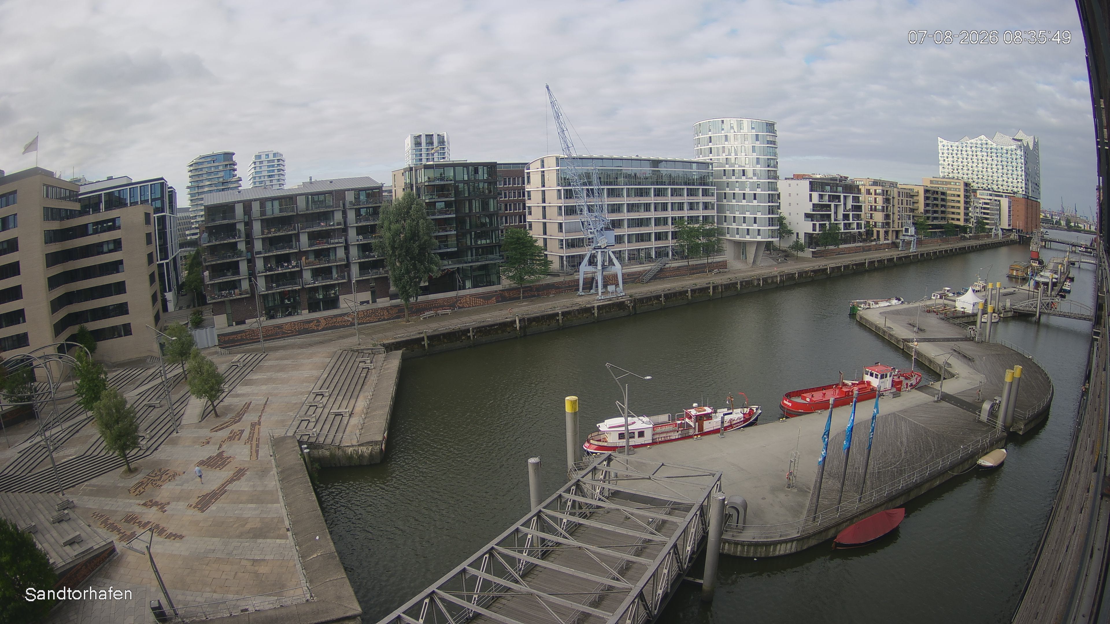 Archiv Foto Webcam Hamburg: HafenCity und Elbphilharmonie