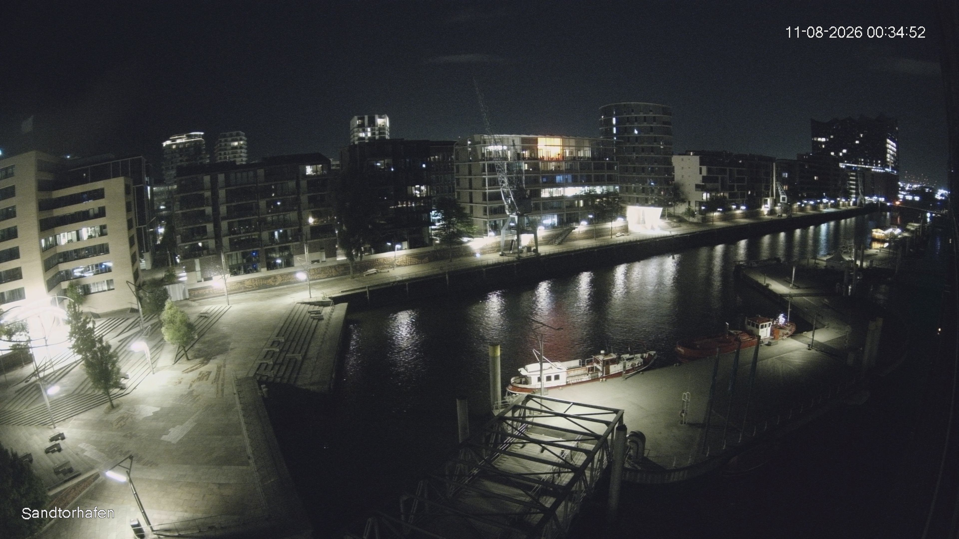 Archiv Foto Webcam Hamburg: HafenCity und Elbphilharmonie