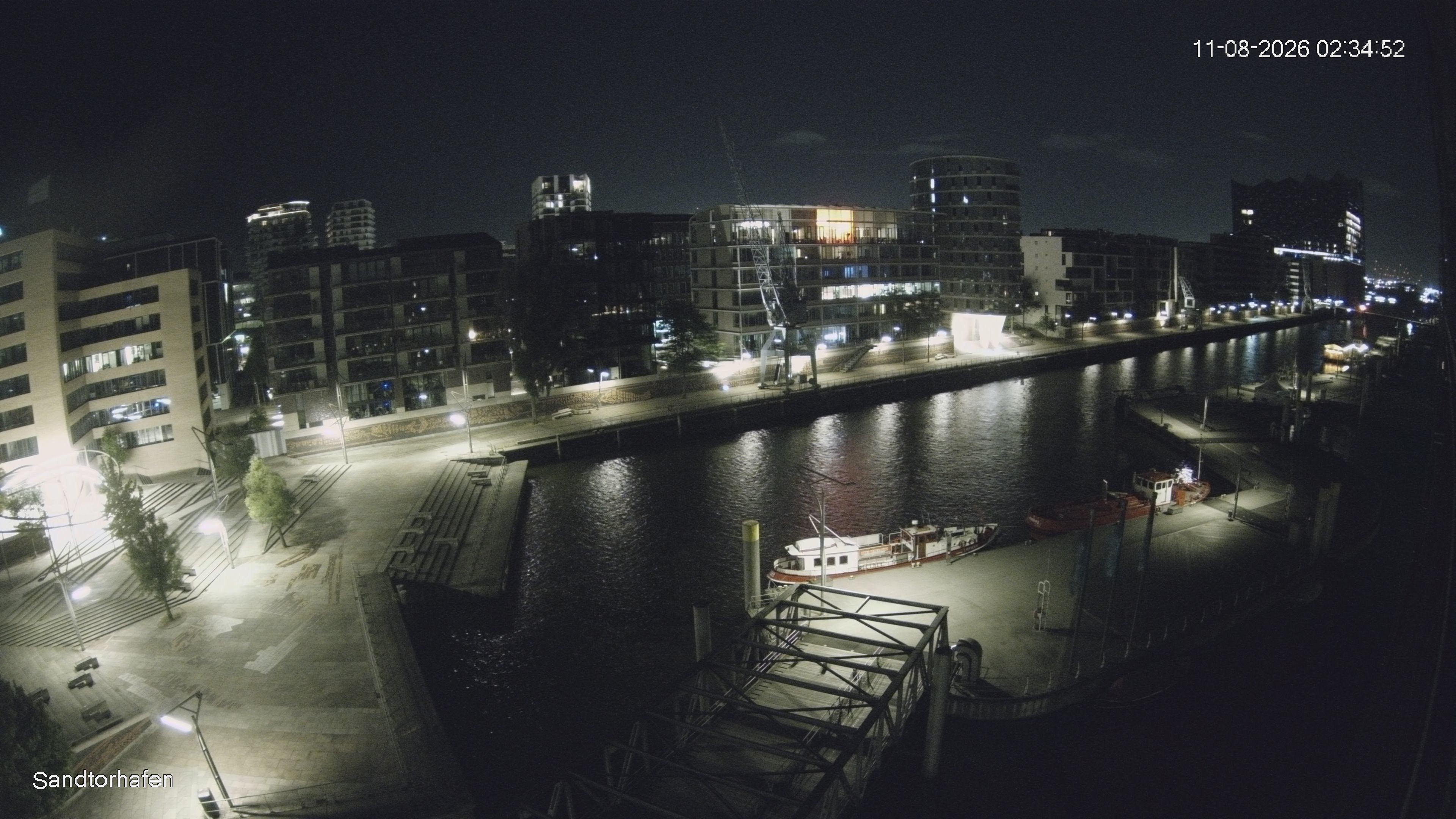 Archiv Foto Webcam Hamburg: HafenCity und Elbphilharmonie
