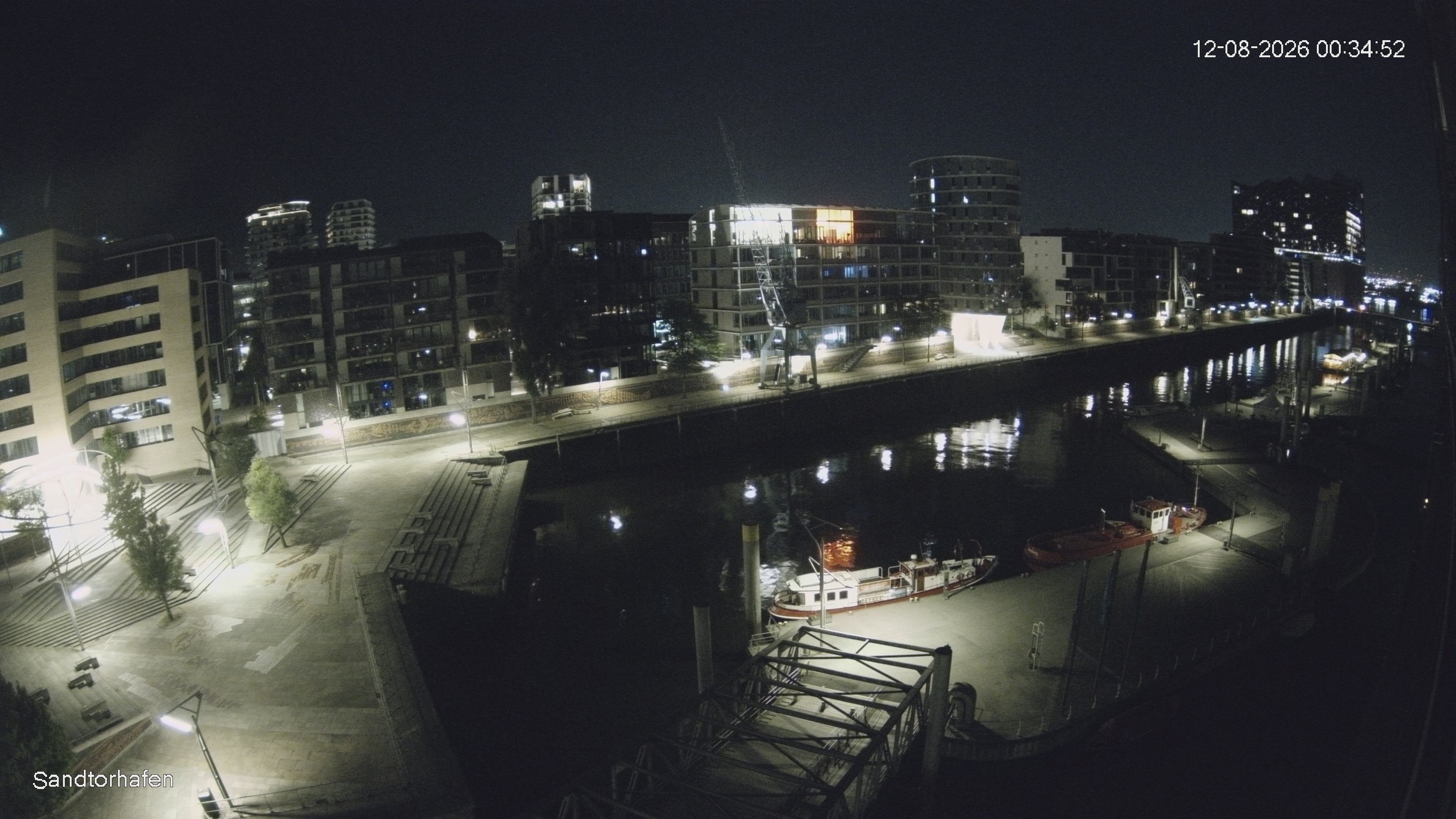 Archiv Foto Webcam Hamburg: HafenCity und Elbphilharmonie