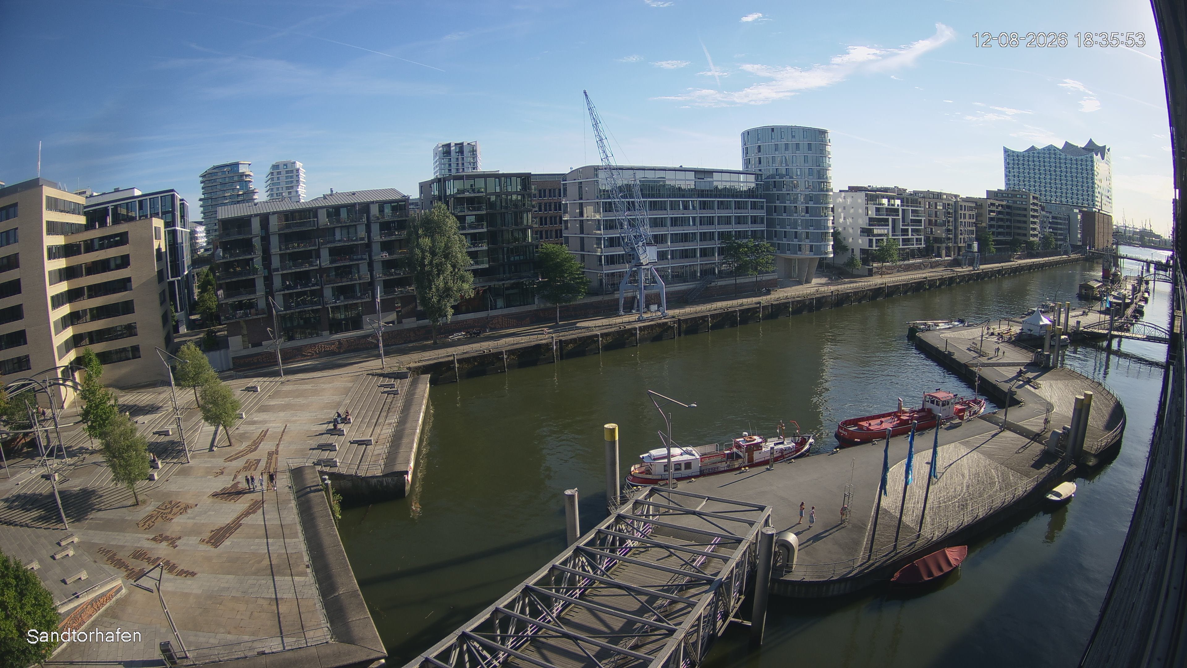 Archived image Webcam Harbour Hall Hamburg