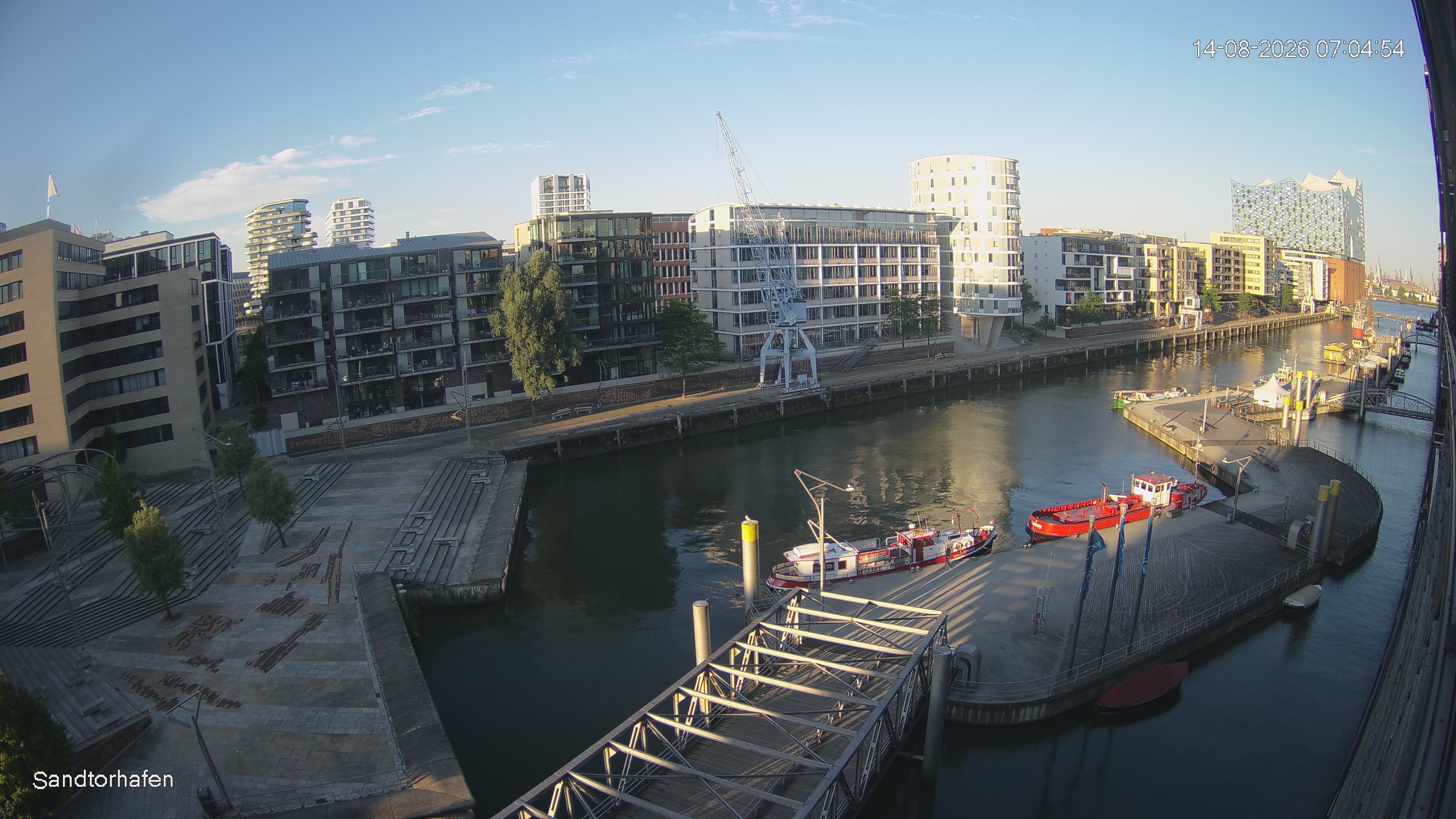 Archiv Foto Webcam Hamburg: HafenCity und Elbphilharmonie