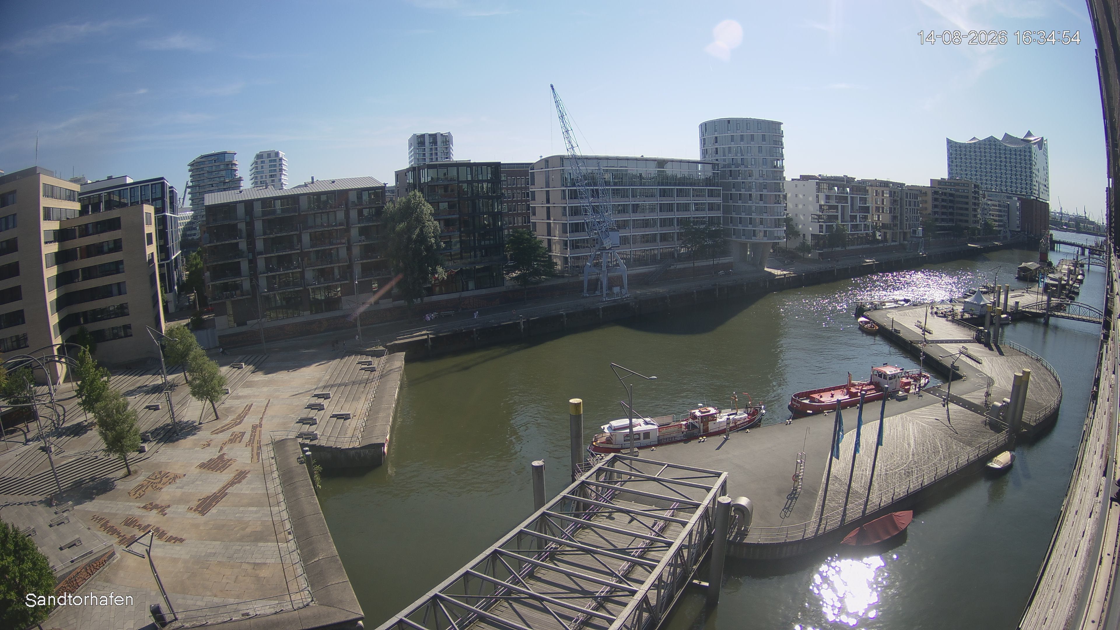 Archiv Foto Webcam Hamburg: HafenCity und Elbphilharmonie
