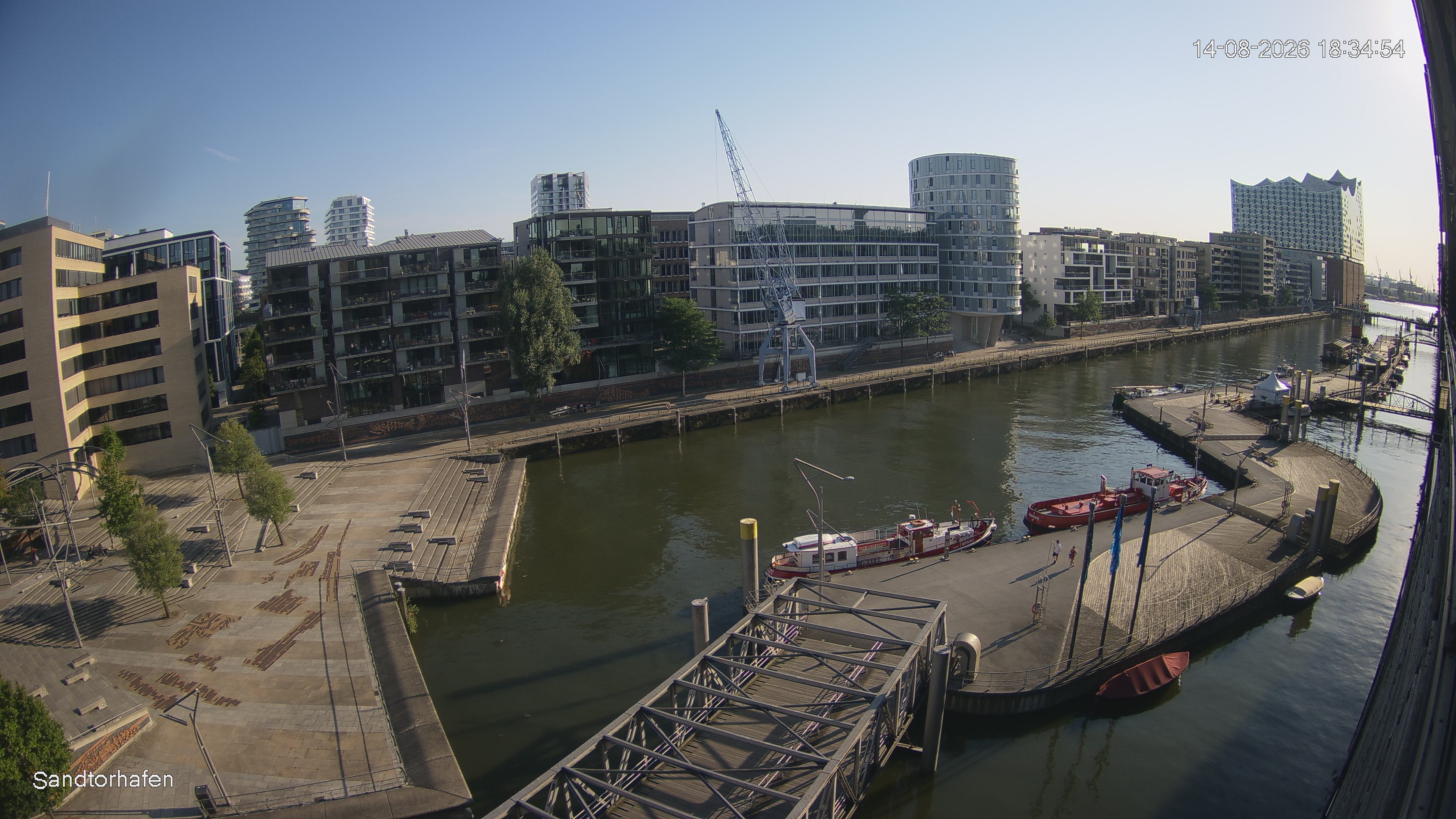 Archiv Foto Webcam Hamburg: HafenCity und Elbphilharmonie