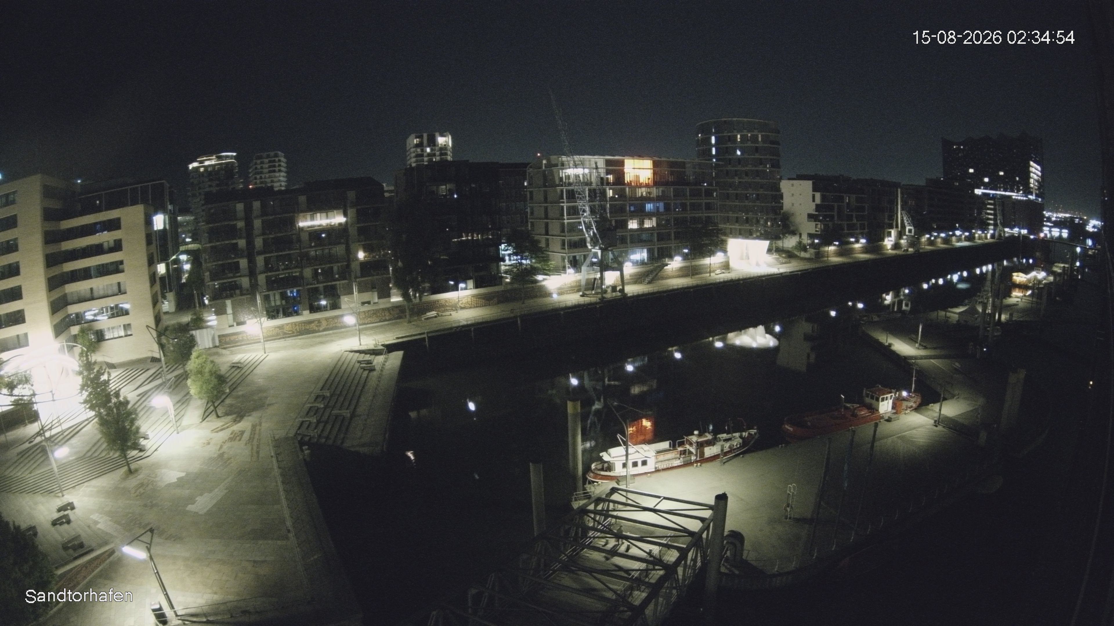 Archiv Foto Webcam Hamburg: HafenCity und Elbphilharmonie