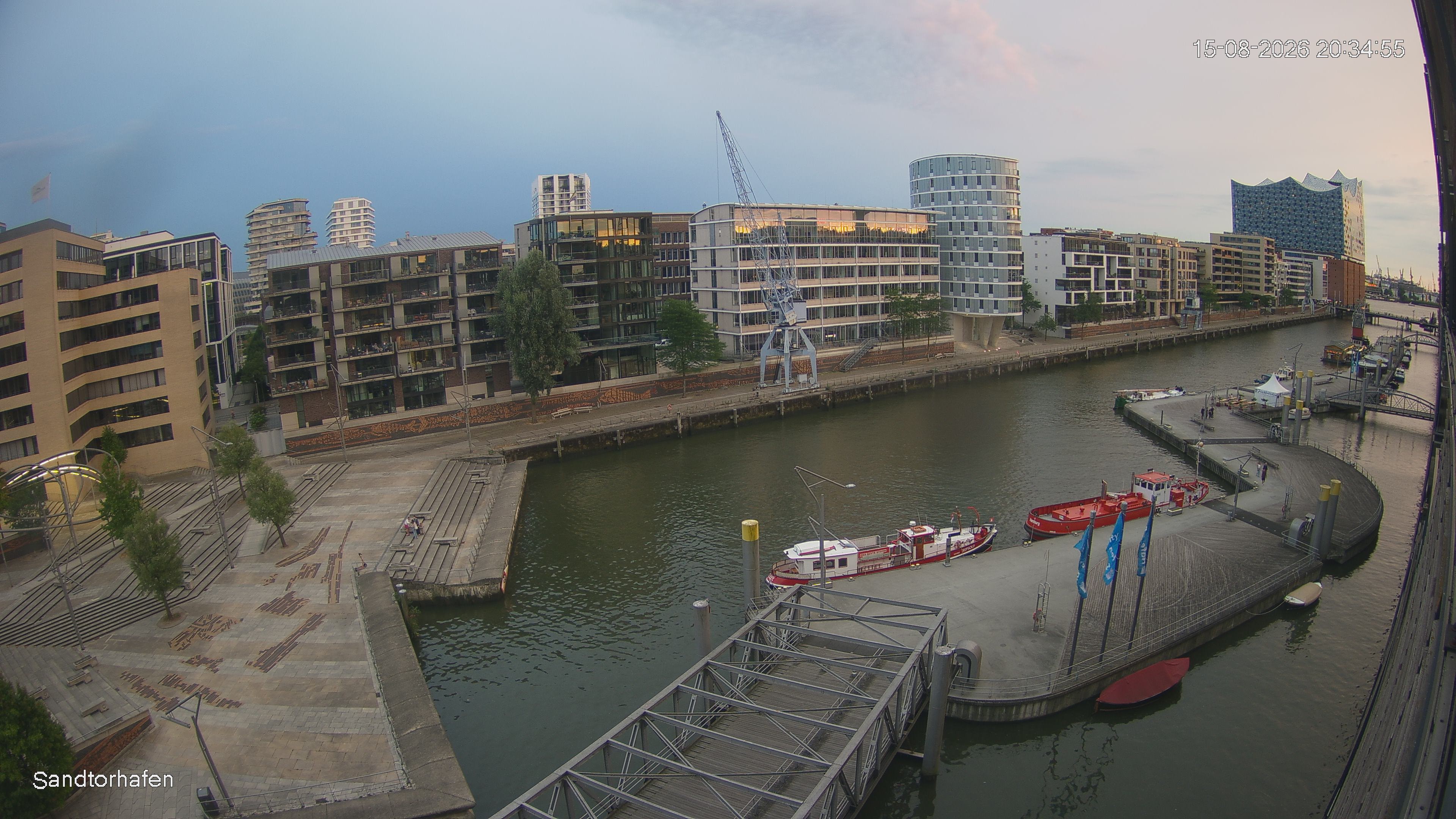 Archived image Webcam Harbour Hall Hamburg