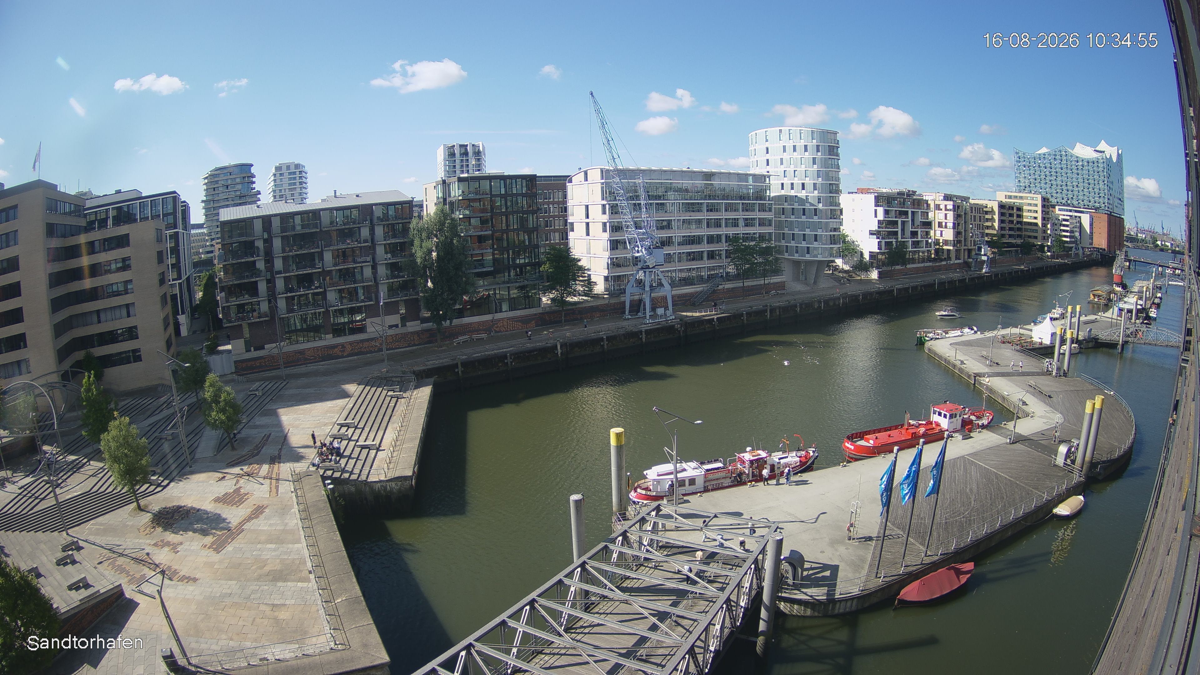 Archiv Foto Webcam Hamburg: HafenCity und Elbphilharmonie