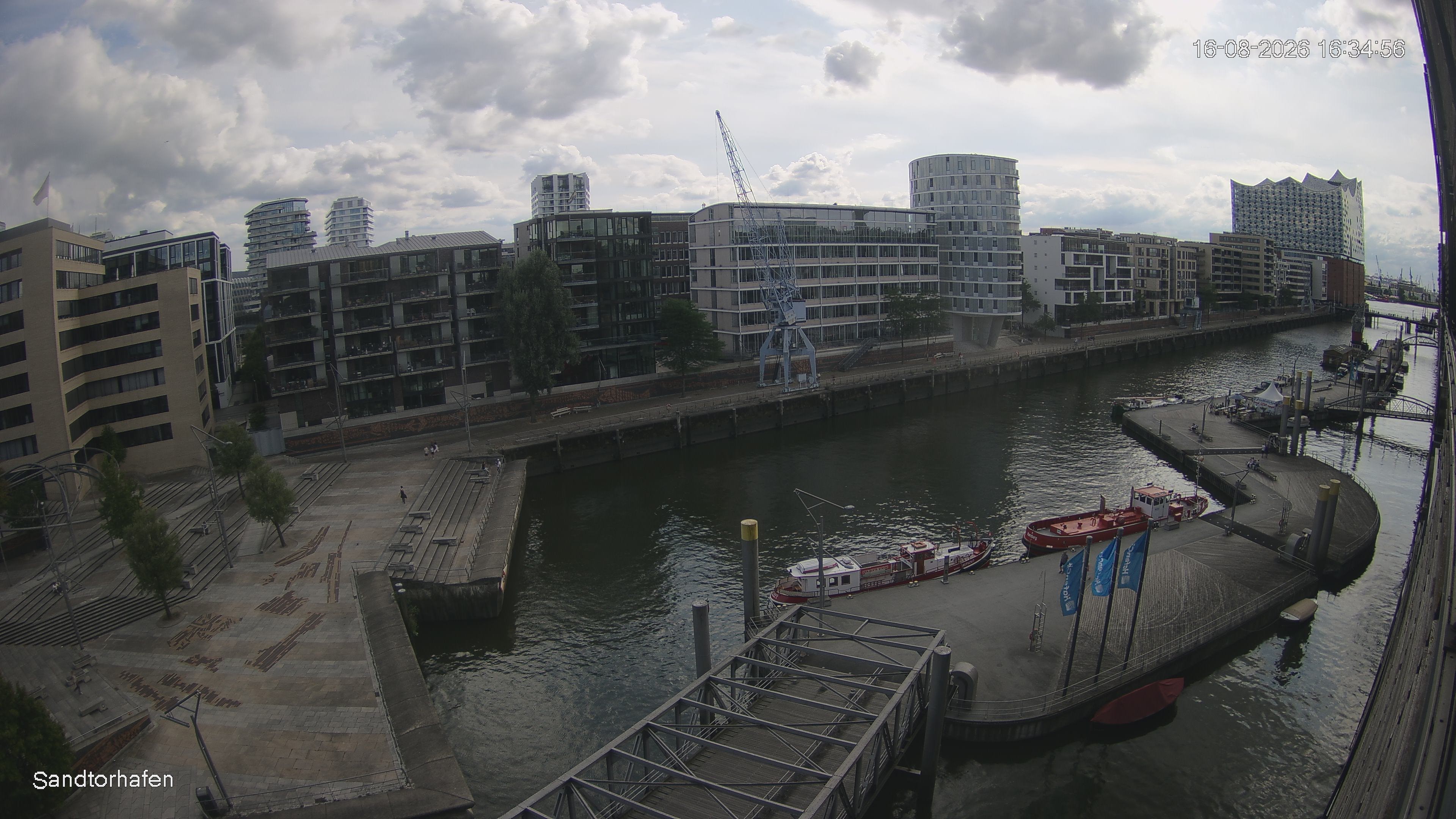 Archiv Foto Webcam Hamburg: HafenCity und Elbphilharmonie