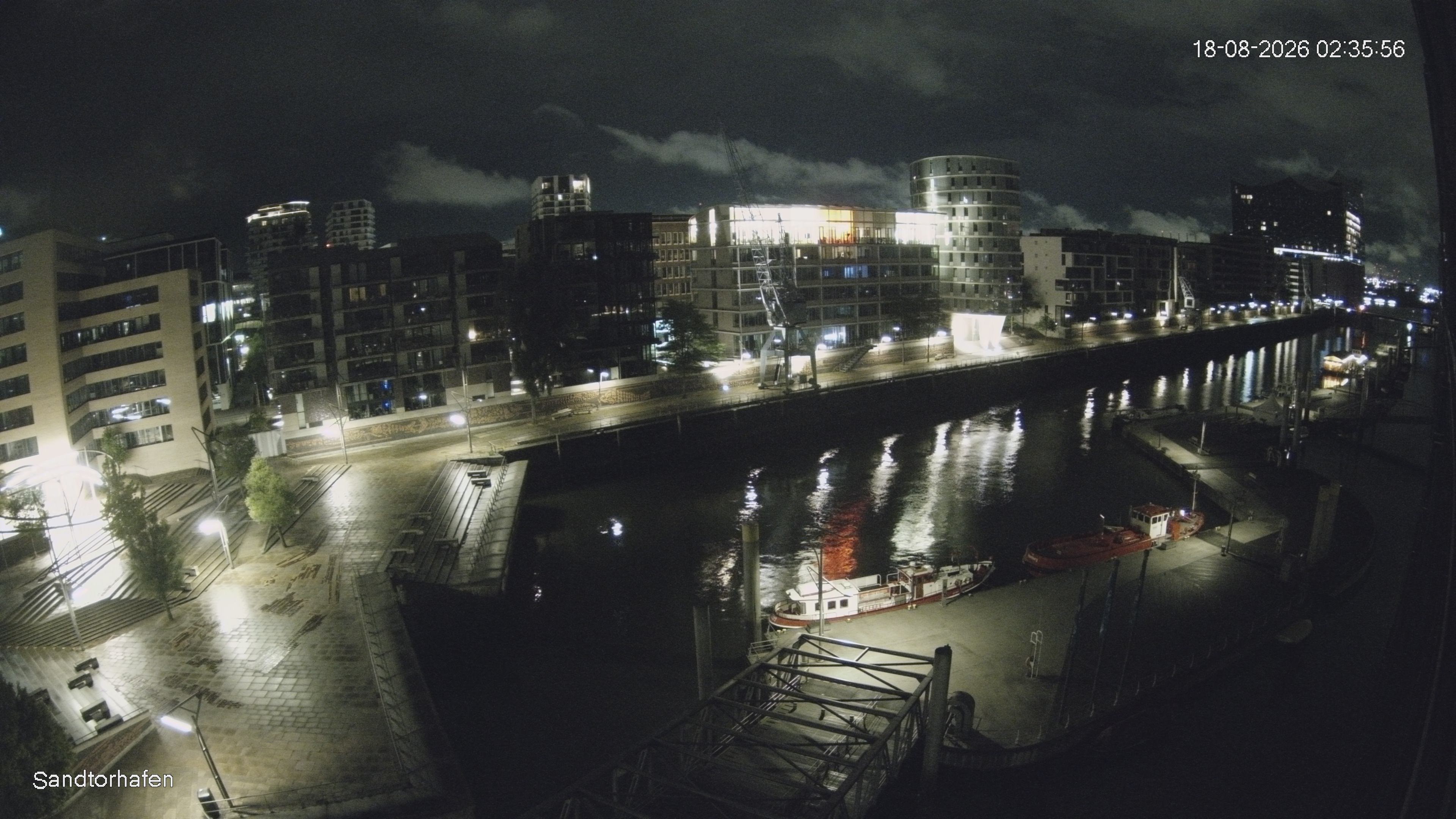 Archiv Foto Webcam Hamburg: HafenCity und Elbphilharmonie