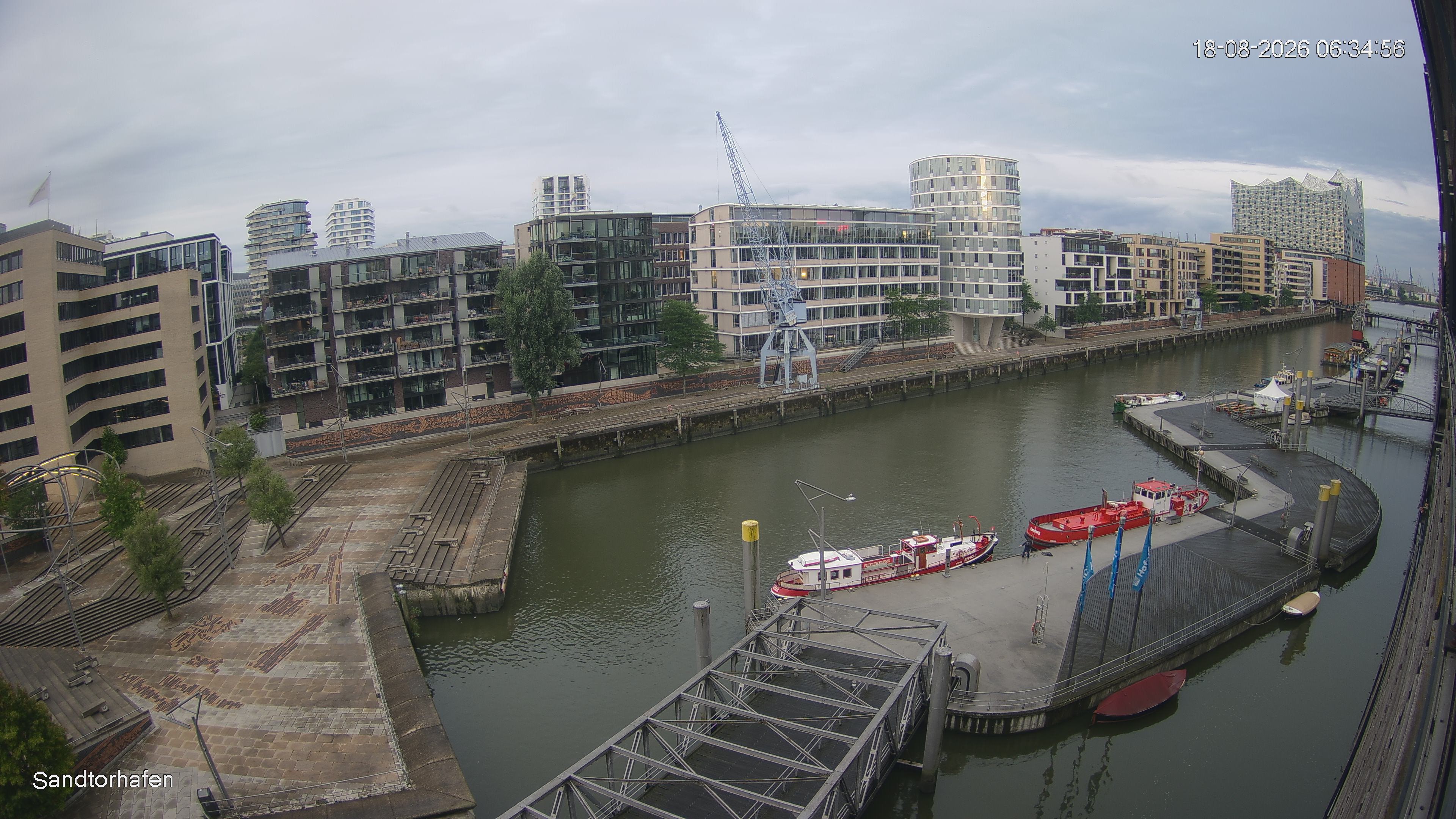 Archiv Foto Webcam Hamburg: HafenCity und Elbphilharmonie