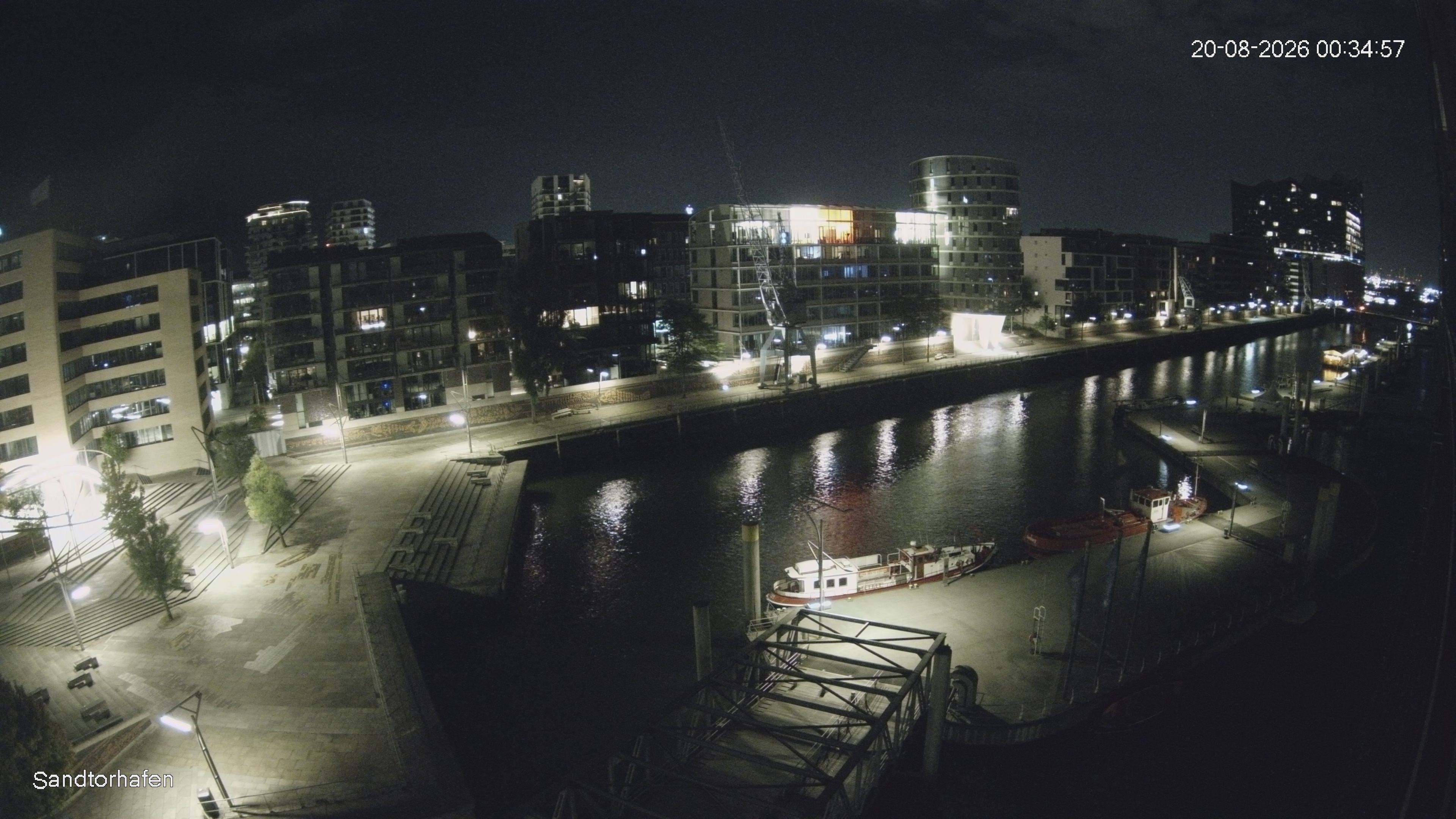 Archiv Foto Webcam Hamburg: HafenCity und Elbphilharmonie