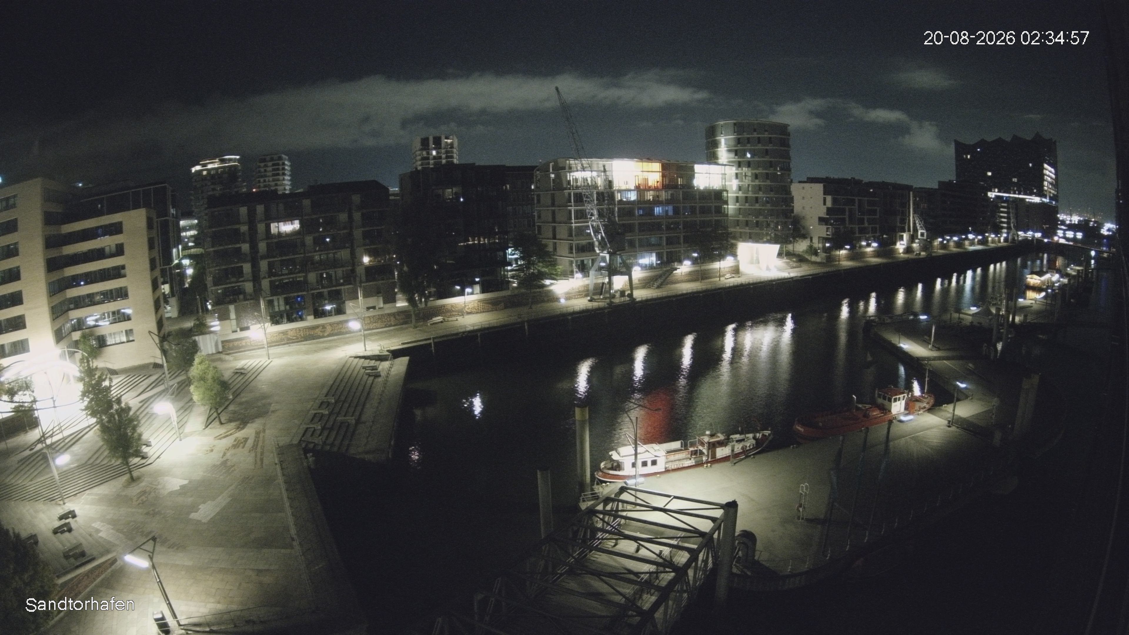 Archiv Foto Webcam Hamburg: HafenCity und Elbphilharmonie