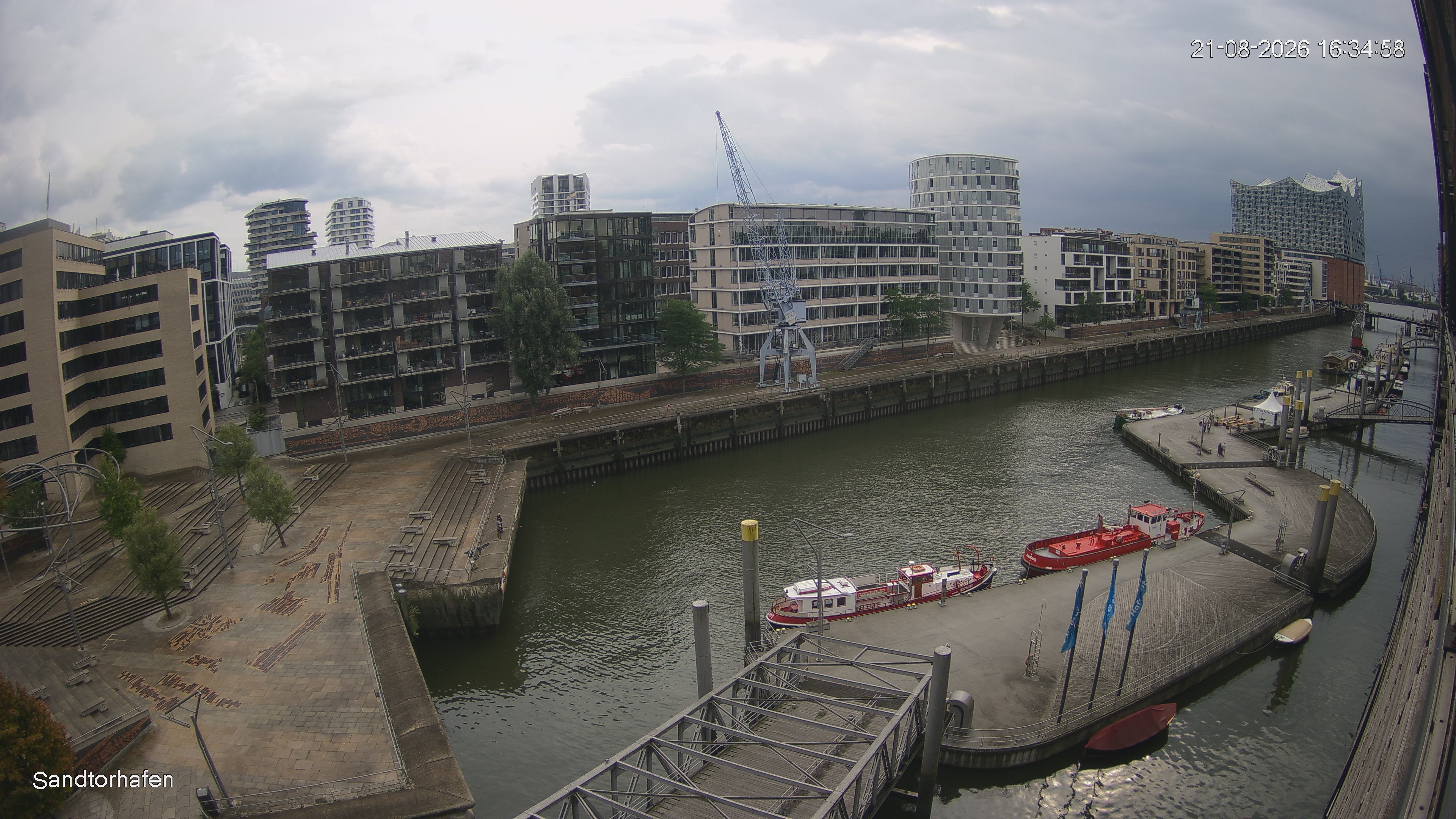 Archiv Foto Webcam Hamburg: HafenCity und Elbphilharmonie