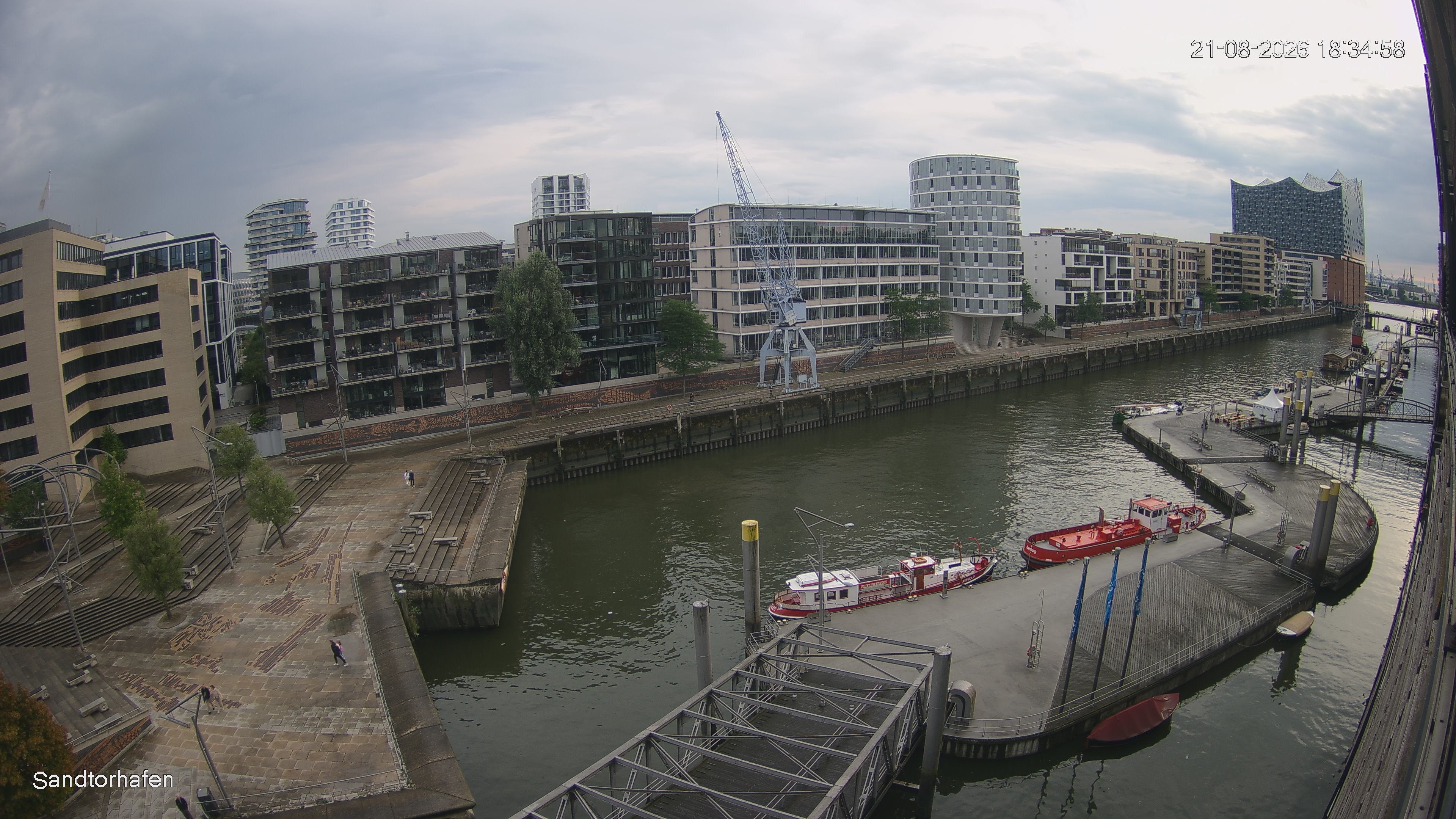 Archiv Foto Webcam Hamburg: HafenCity und Elbphilharmonie