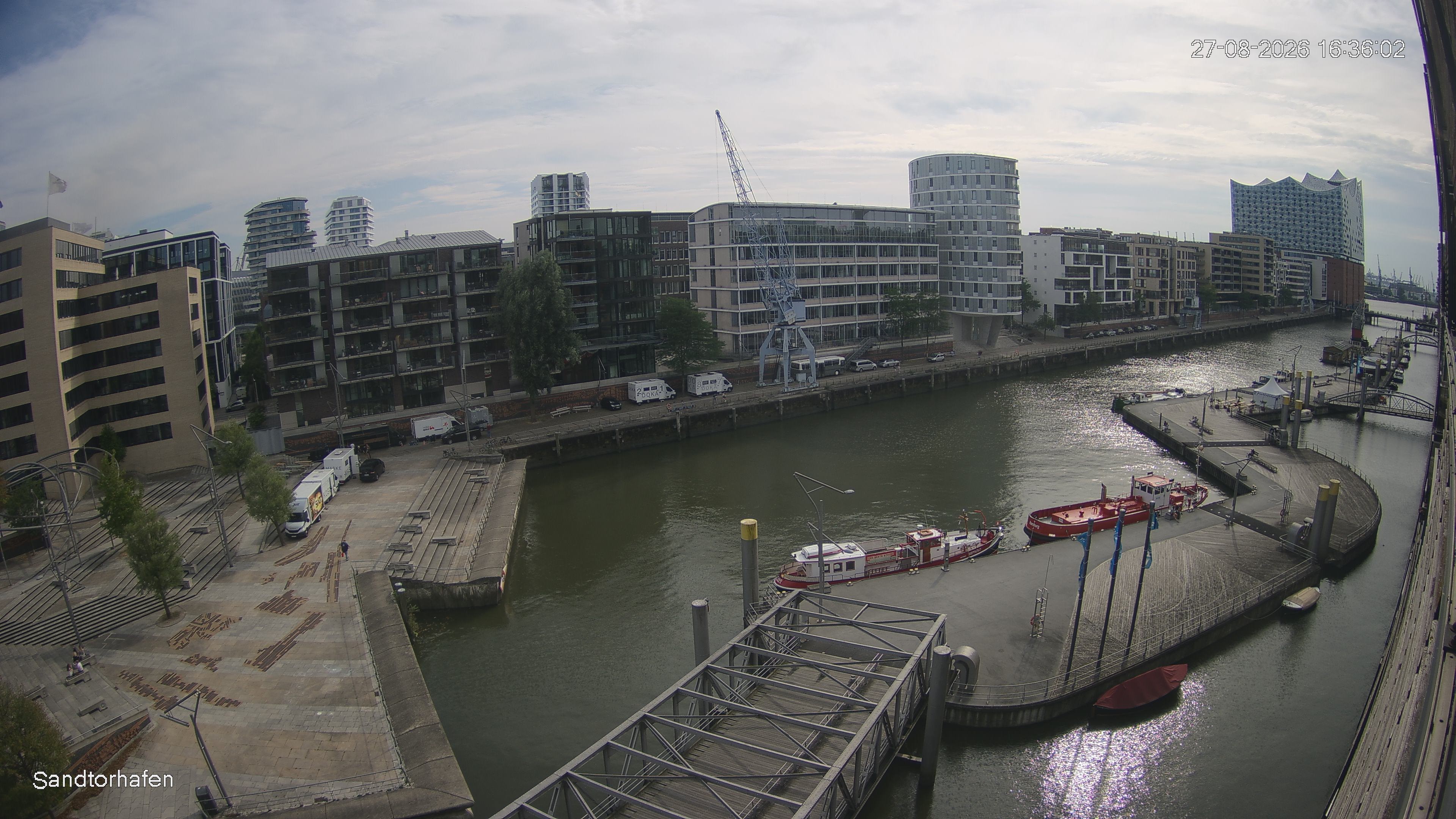 Archiv Foto Webcam Hamburg: HafenCity und Elbphilharmonie