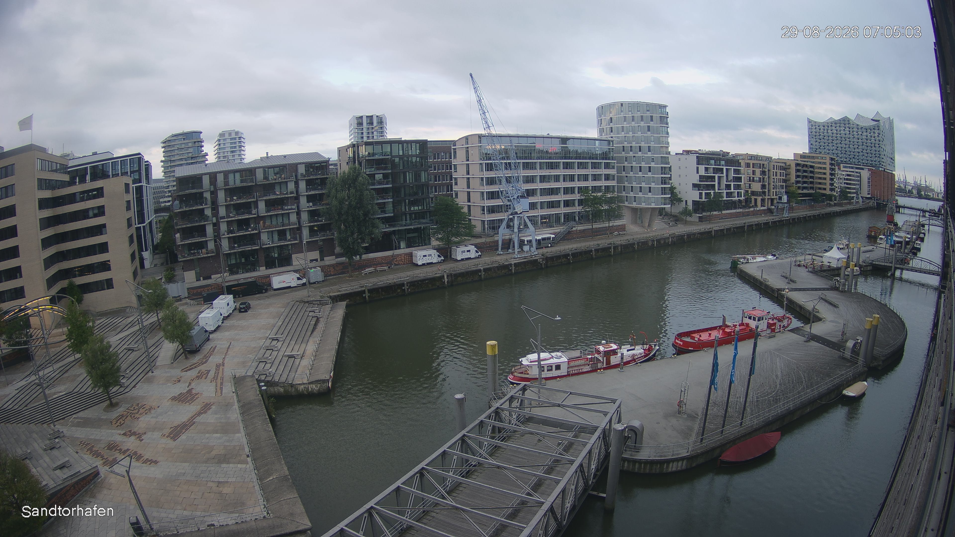 Archiv Foto Webcam Hamburg: HafenCity und Elbphilharmonie
