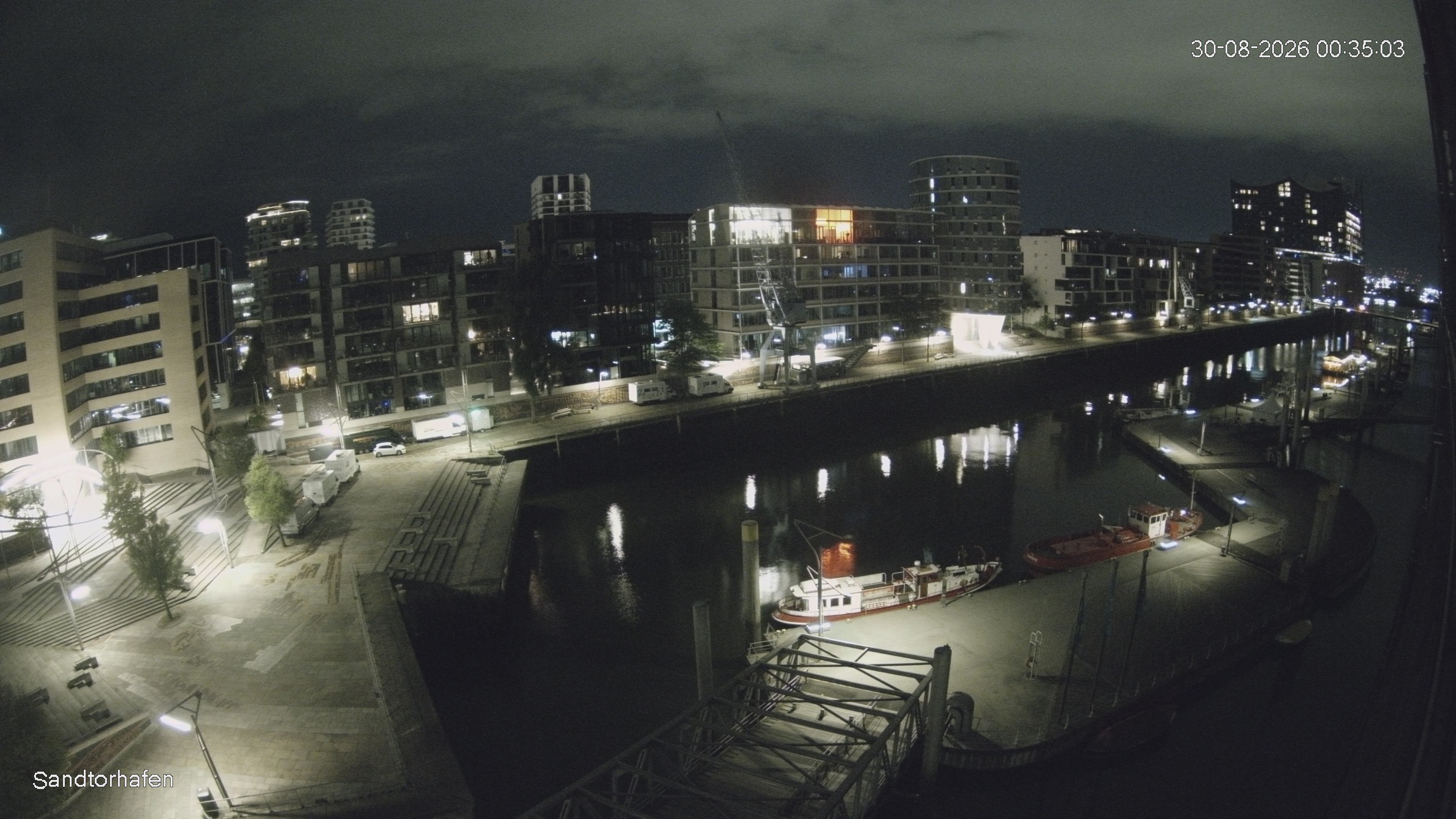 Archiv Foto Webcam Hamburg: HafenCity und Elbphilharmonie