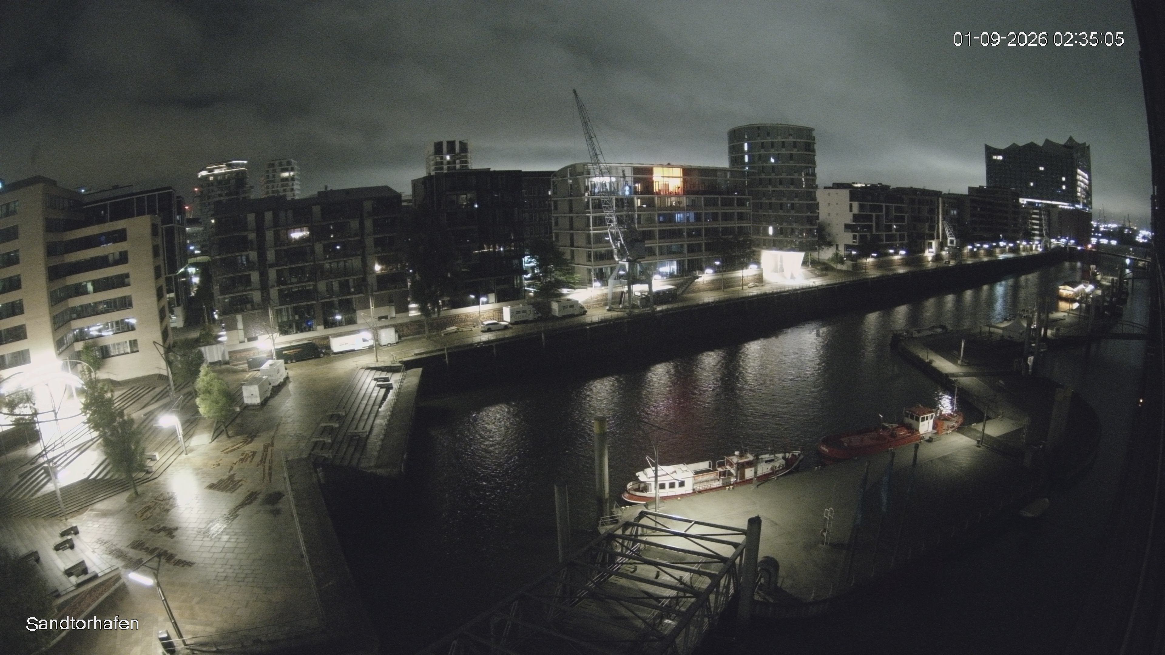 Archiv Foto Webcam Hamburg: HafenCity und Elbphilharmonie