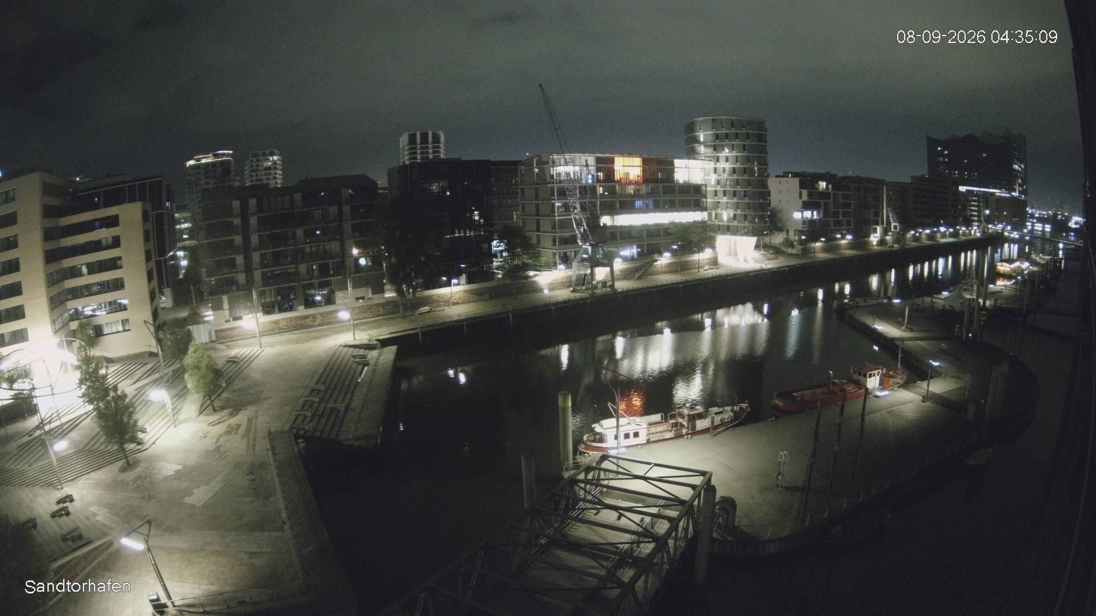 Archiv Foto Webcam Hamburg: HafenCity und Elbphilharmonie