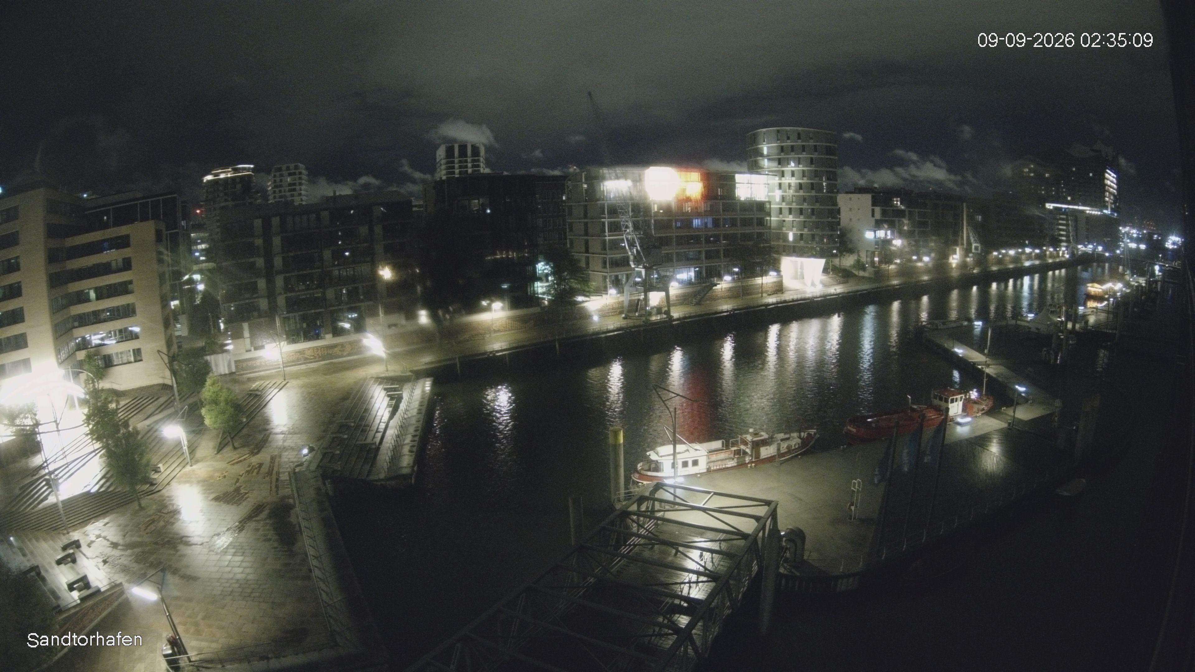 Archived image Webcam Harbour Hall Hamburg