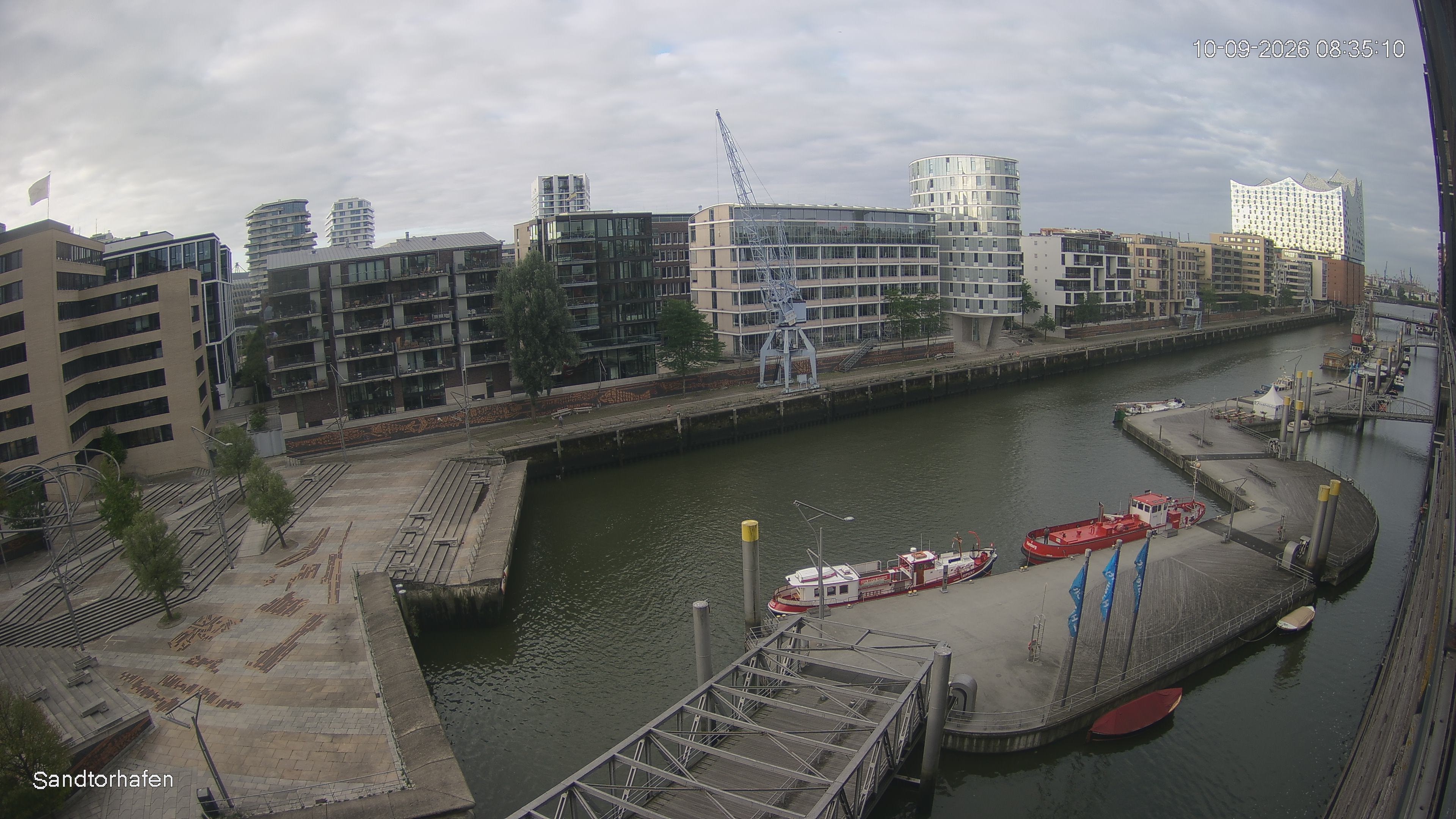 Archiv Foto Webcam Hamburg: HafenCity und Elbphilharmonie