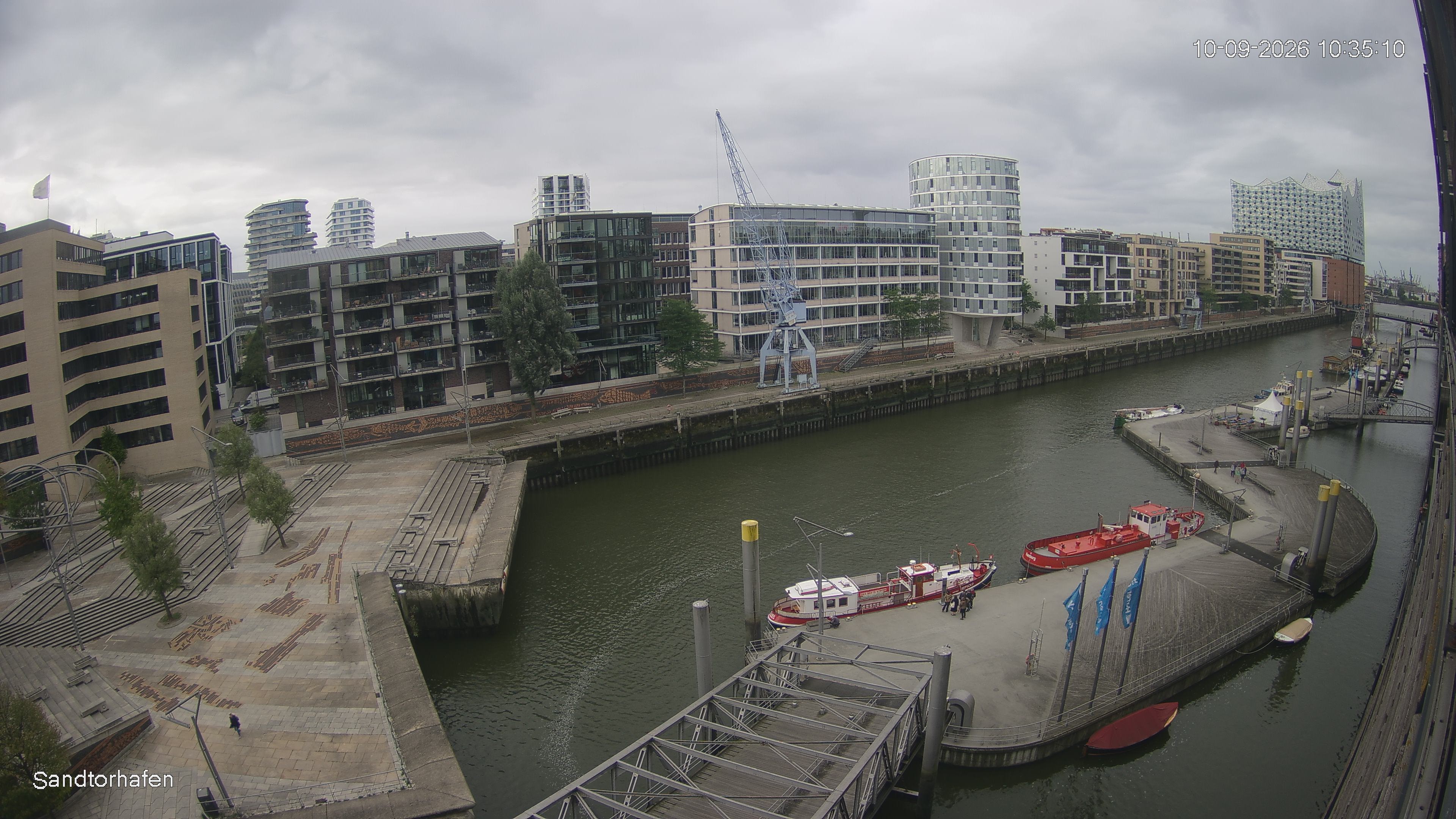 Archiv Foto Webcam Hamburg: HafenCity und Elbphilharmonie