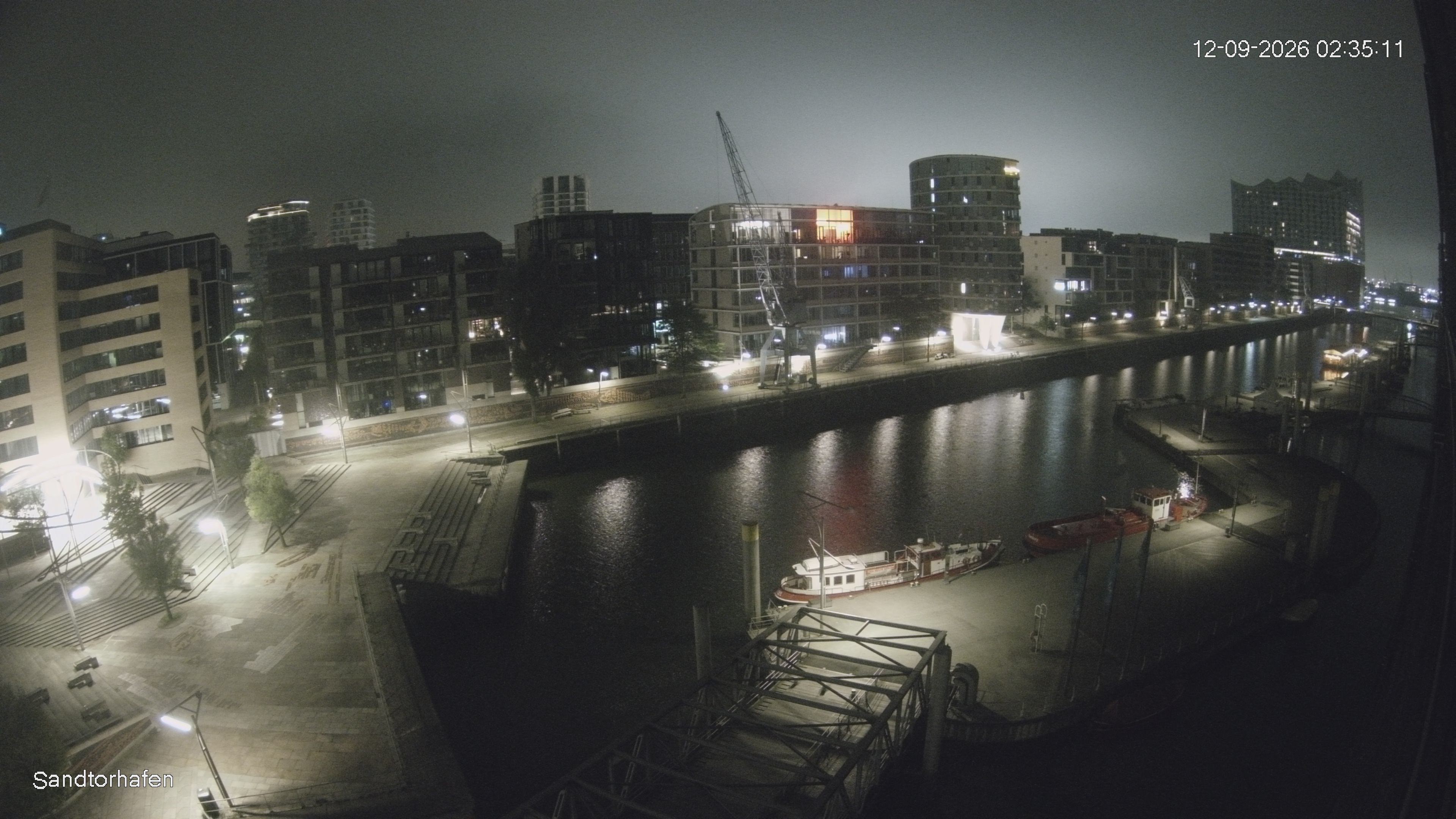 Archiv Foto Webcam Hamburg: HafenCity und Elbphilharmonie