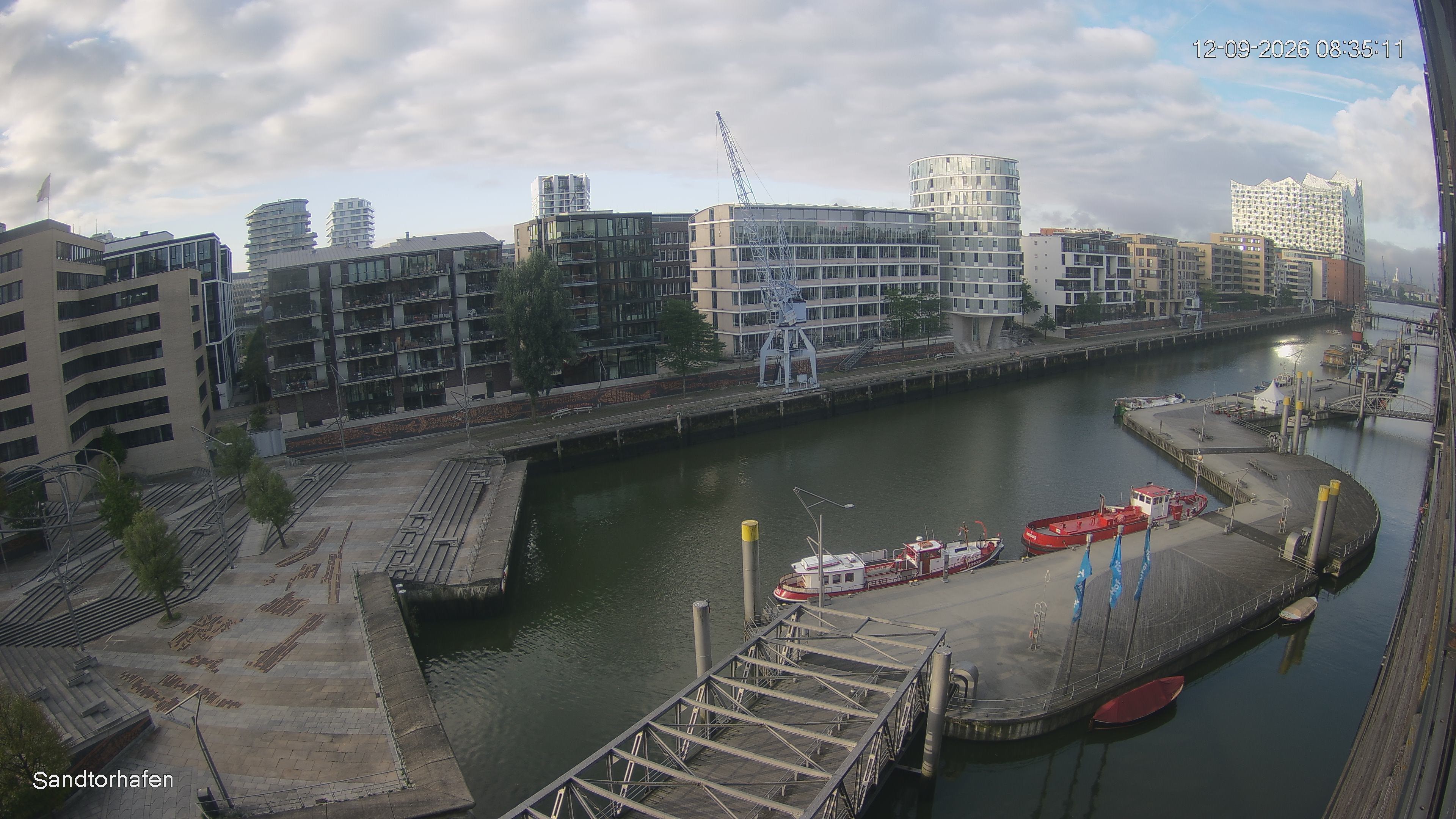 Archiv Foto Webcam Hamburg: HafenCity und Elbphilharmonie