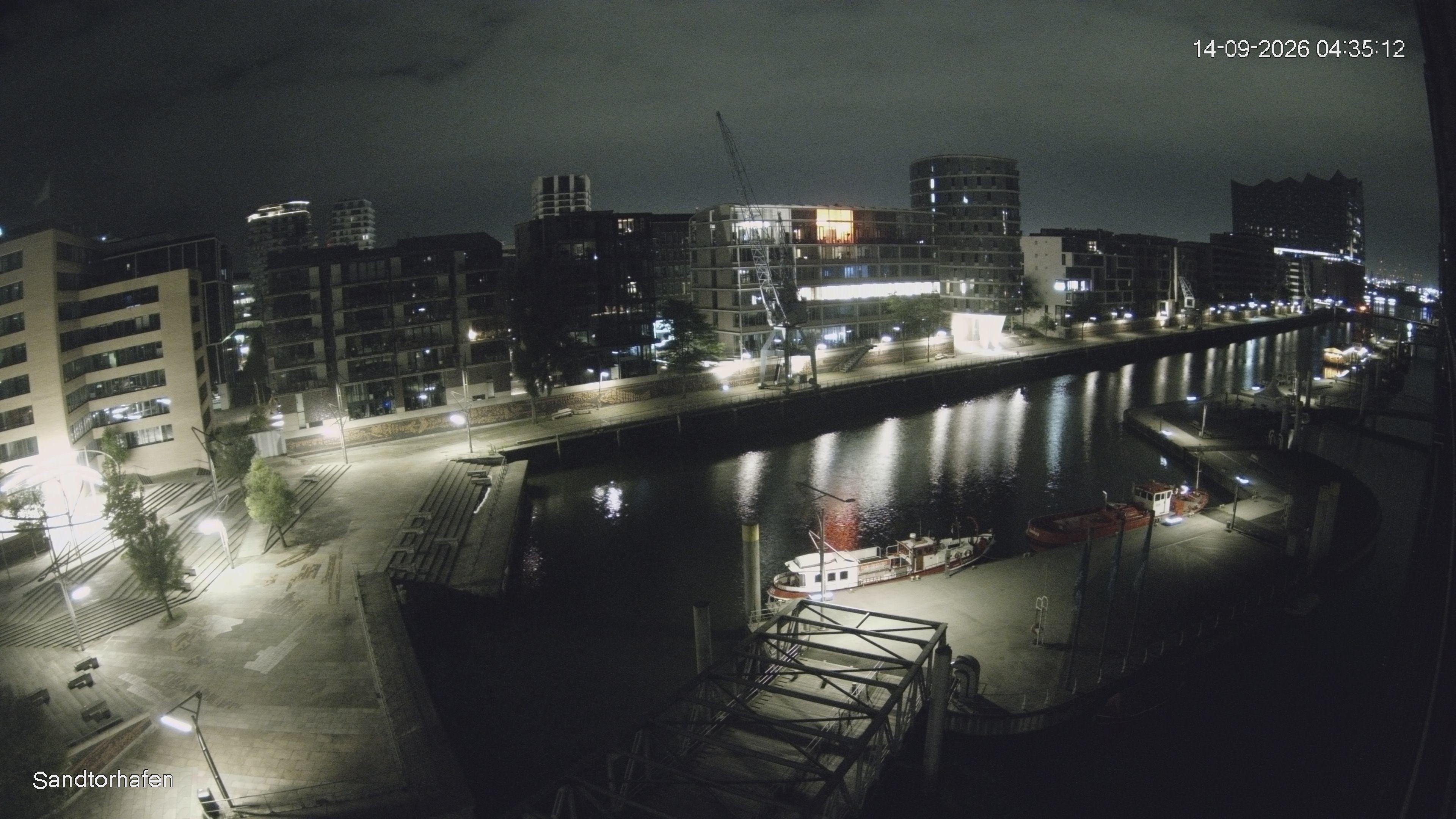 Archiv Foto Webcam Hamburg: HafenCity und Elbphilharmonie