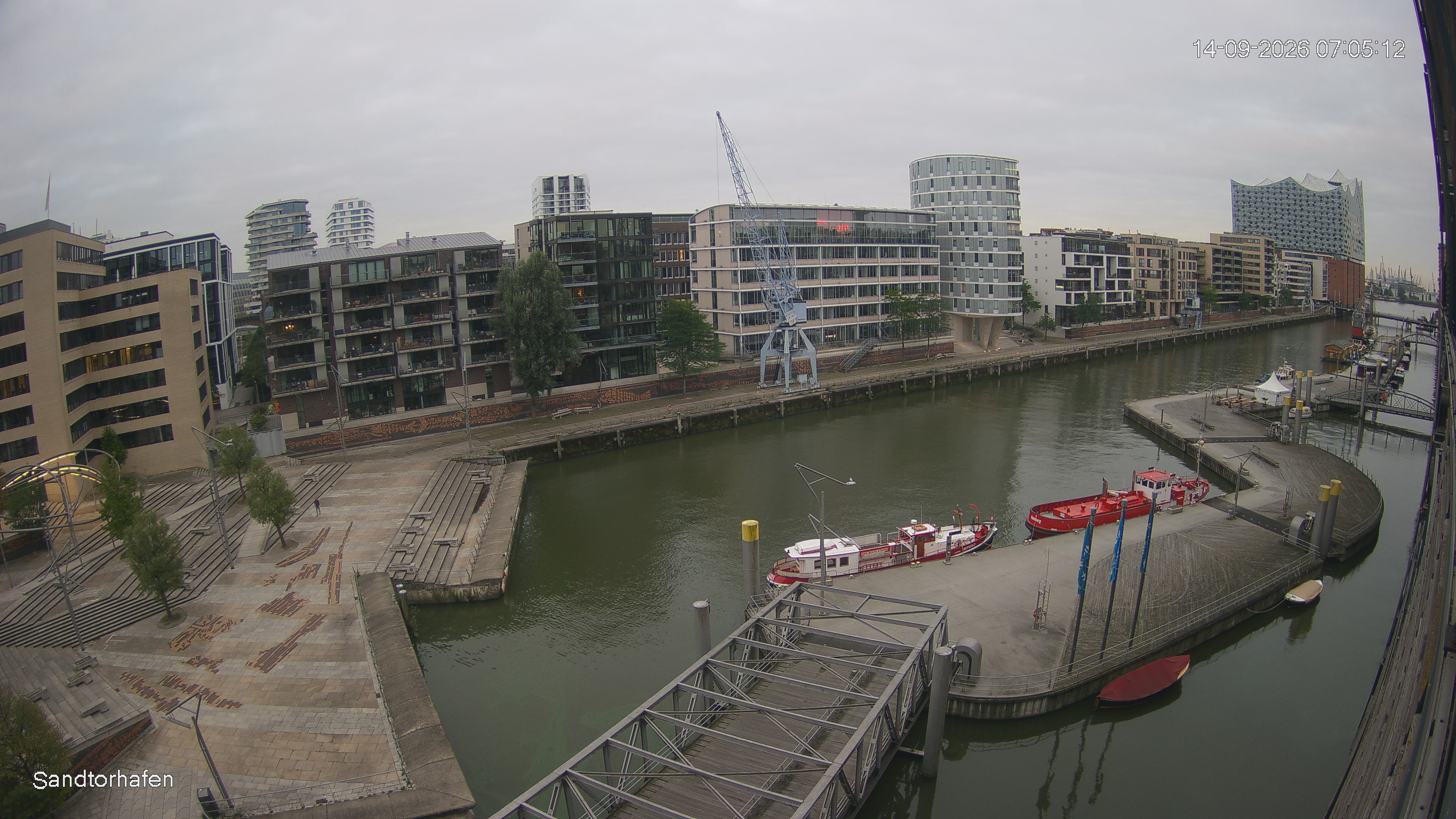 Archiv Foto Webcam Hamburg: HafenCity und Elbphilharmonie