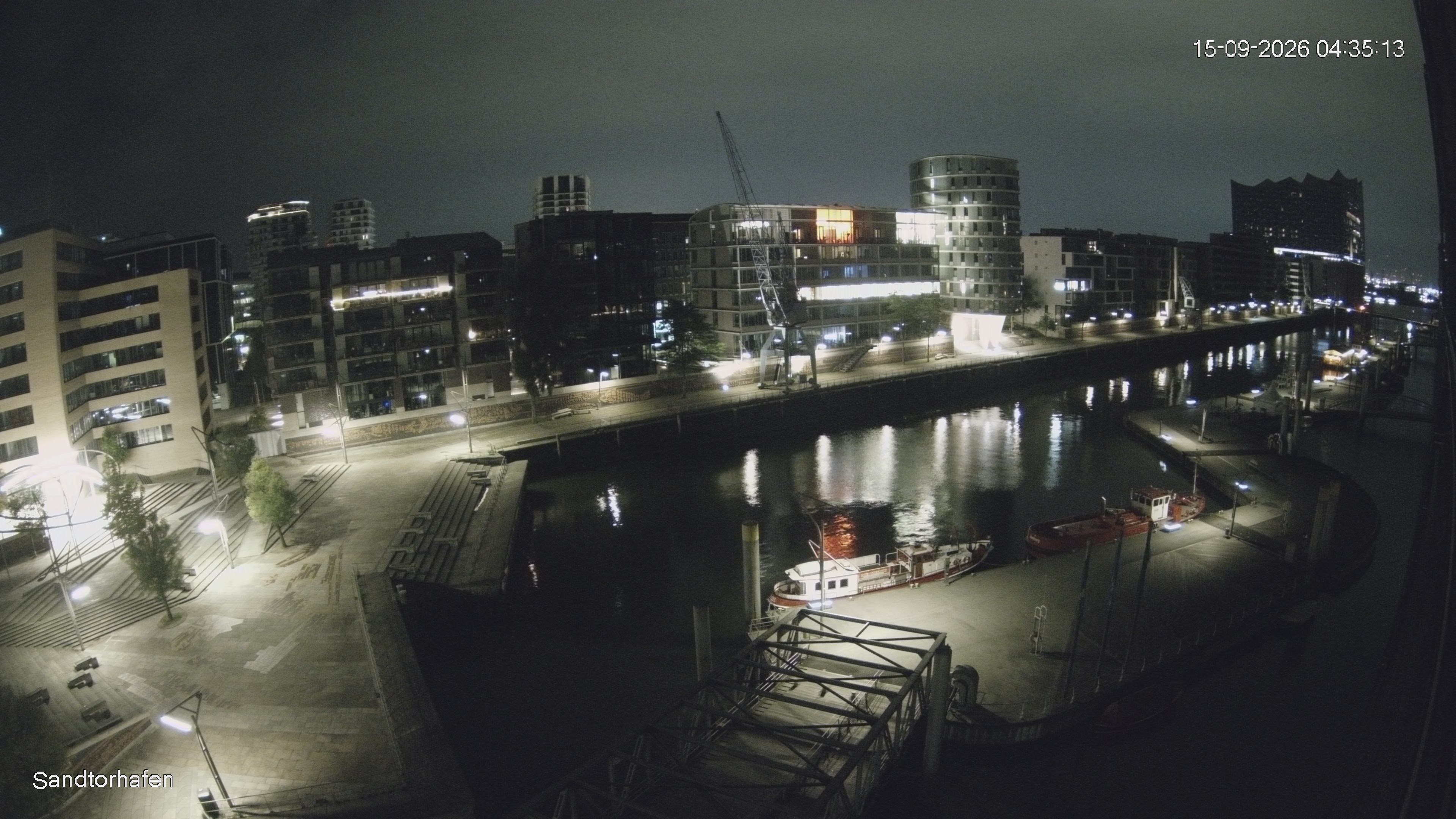 Archiv Foto Webcam Hamburg: HafenCity und Elbphilharmonie