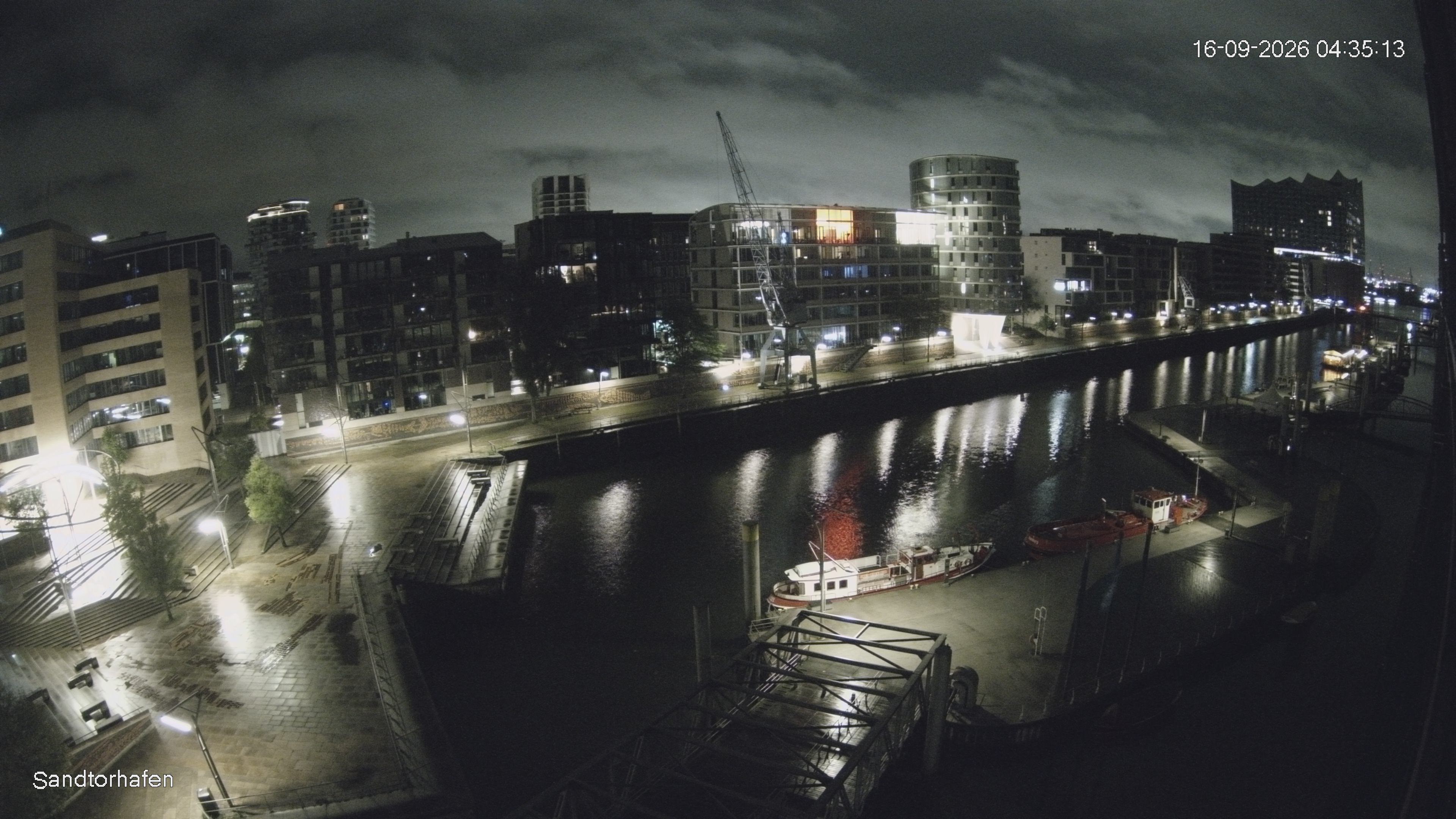 Archiv Foto Webcam Hamburg: HafenCity und Elbphilharmonie