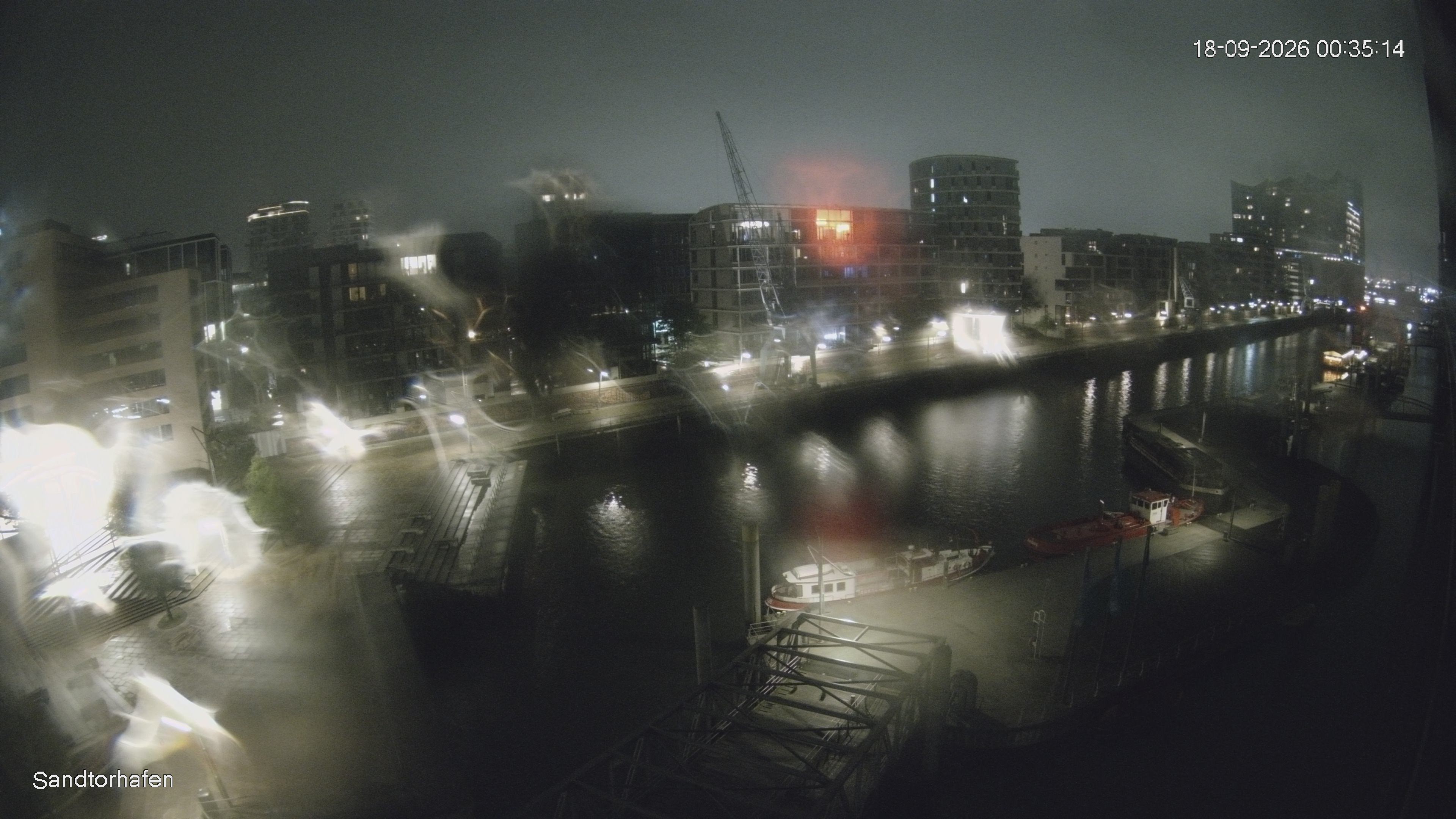 Archiv Foto Webcam Hamburg: HafenCity und Elbphilharmonie