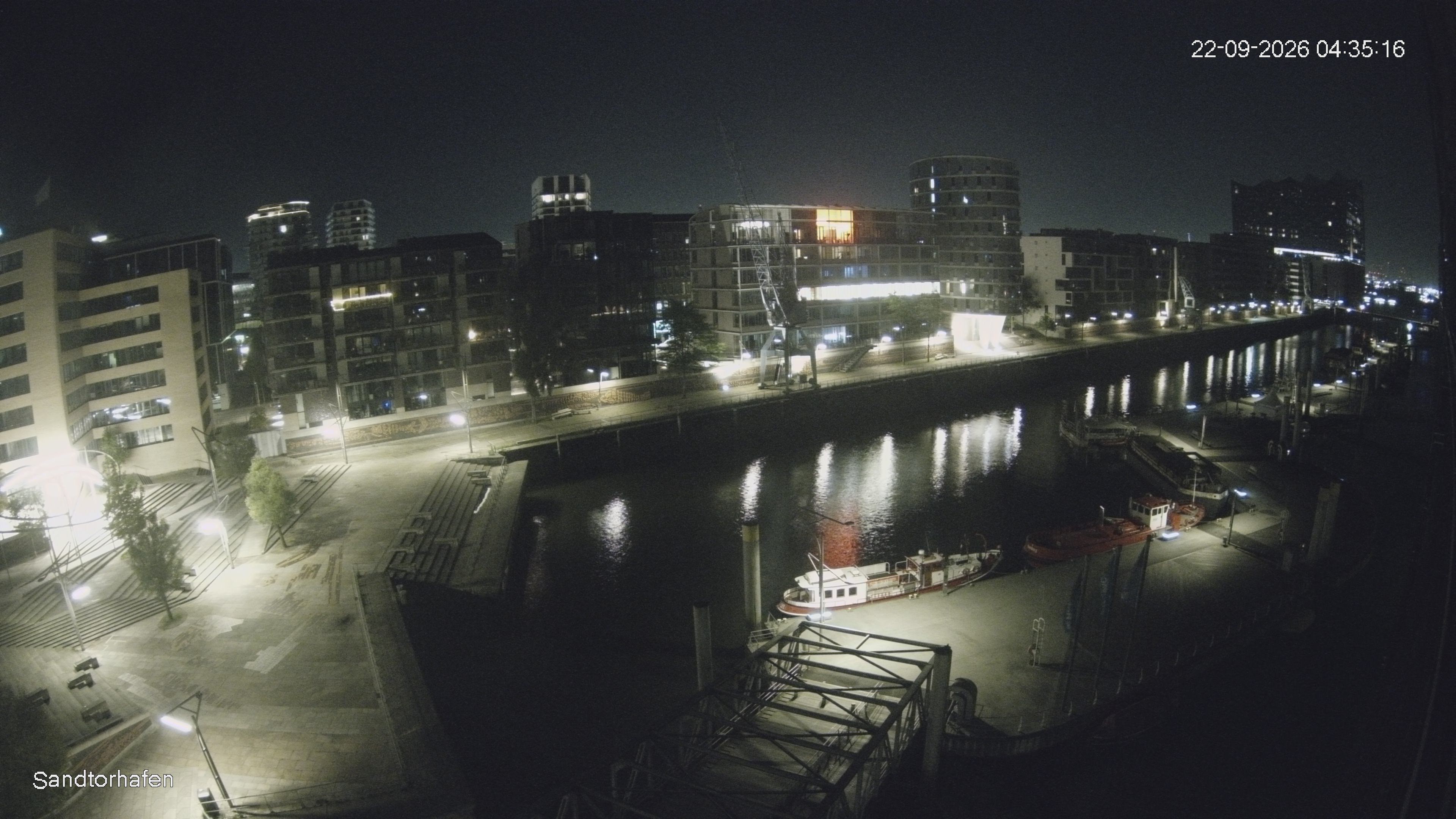 Archiv Foto Webcam Hamburg: HafenCity und Elbphilharmonie