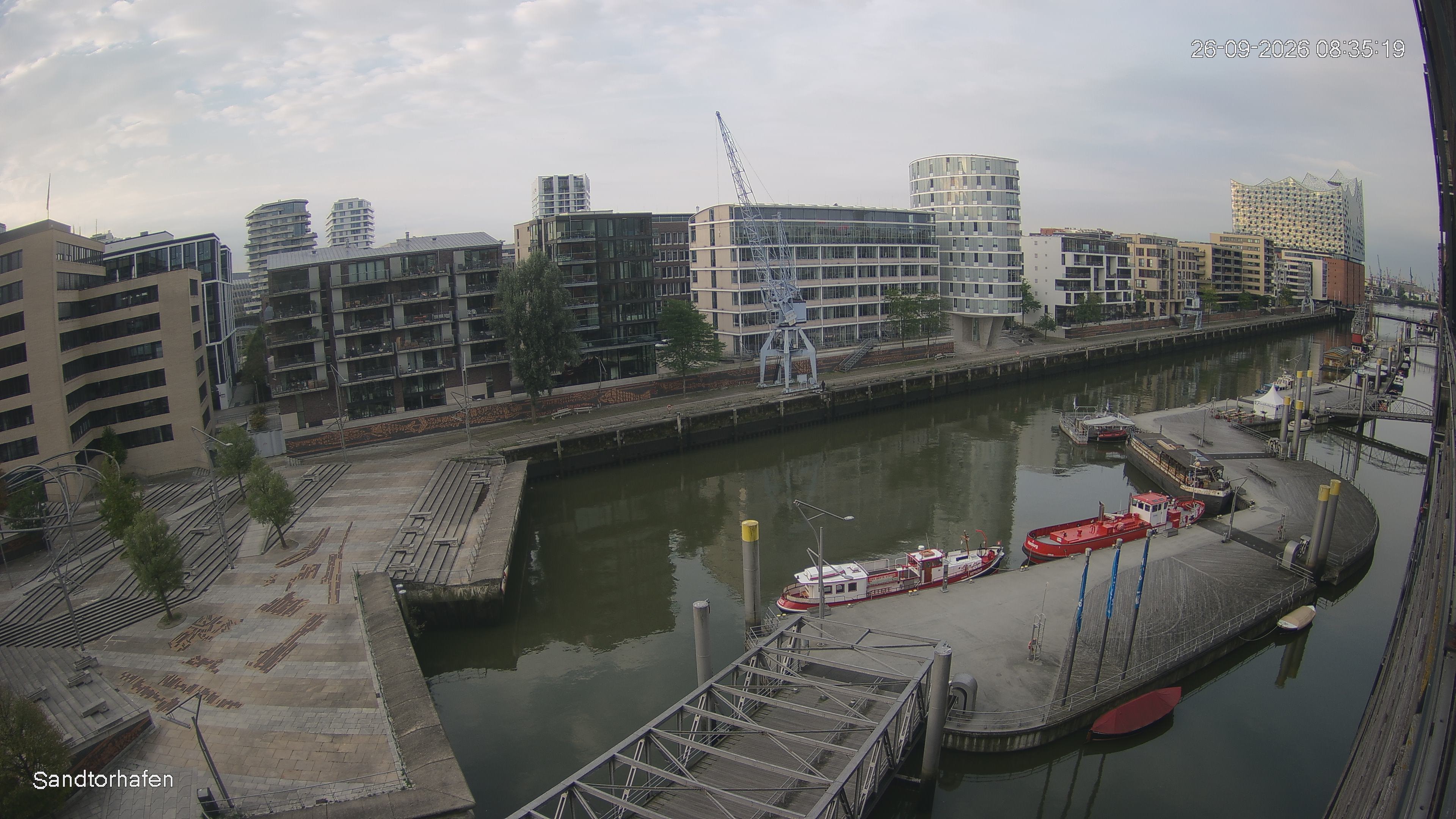 Archiv Foto Webcam Hamburg: HafenCity und Elbphilharmonie