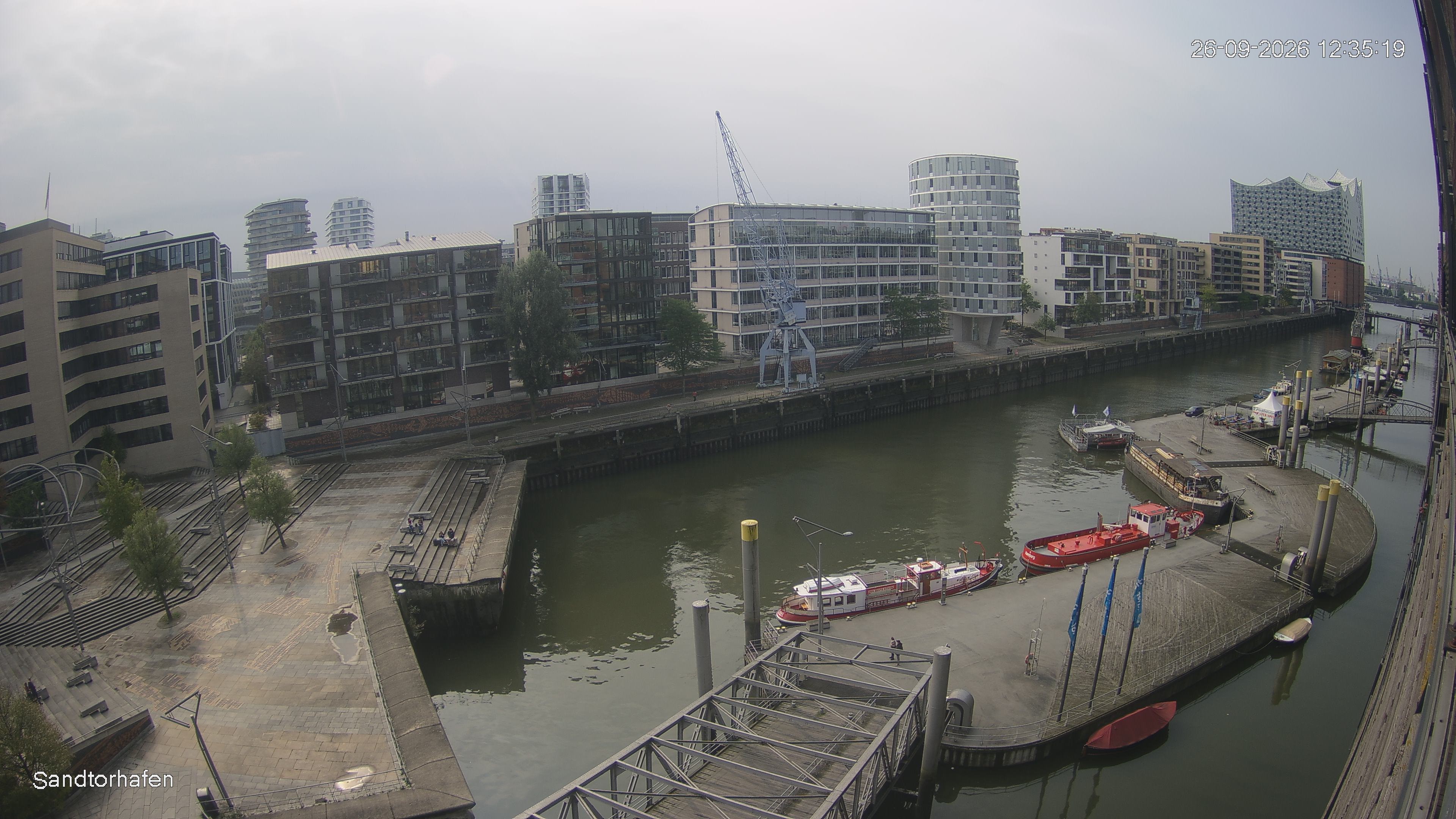 Archiv Foto Webcam Hamburg: HafenCity und Elbphilharmonie