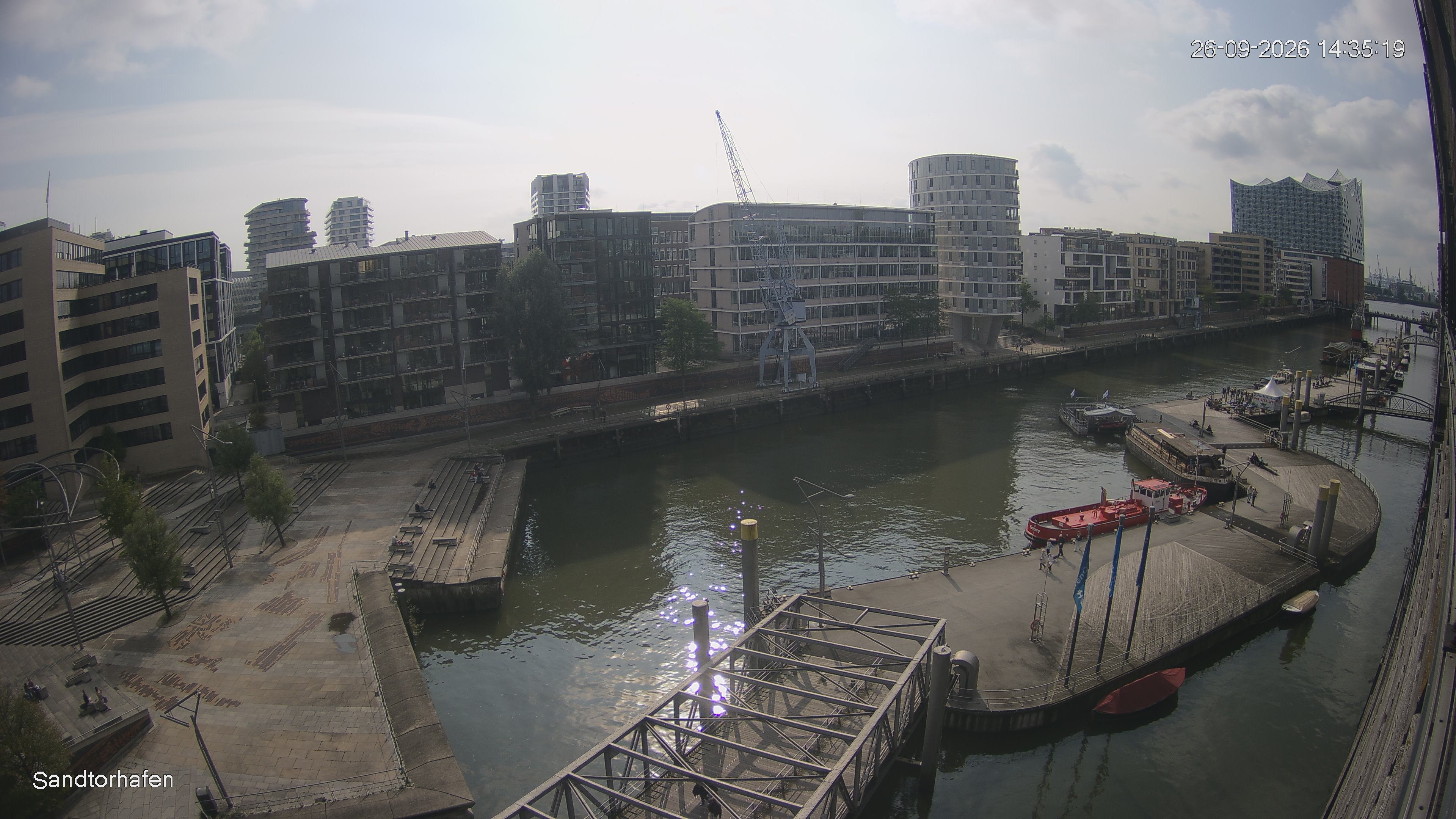 Archiv Foto Webcam Hamburg: HafenCity und Elbphilharmonie