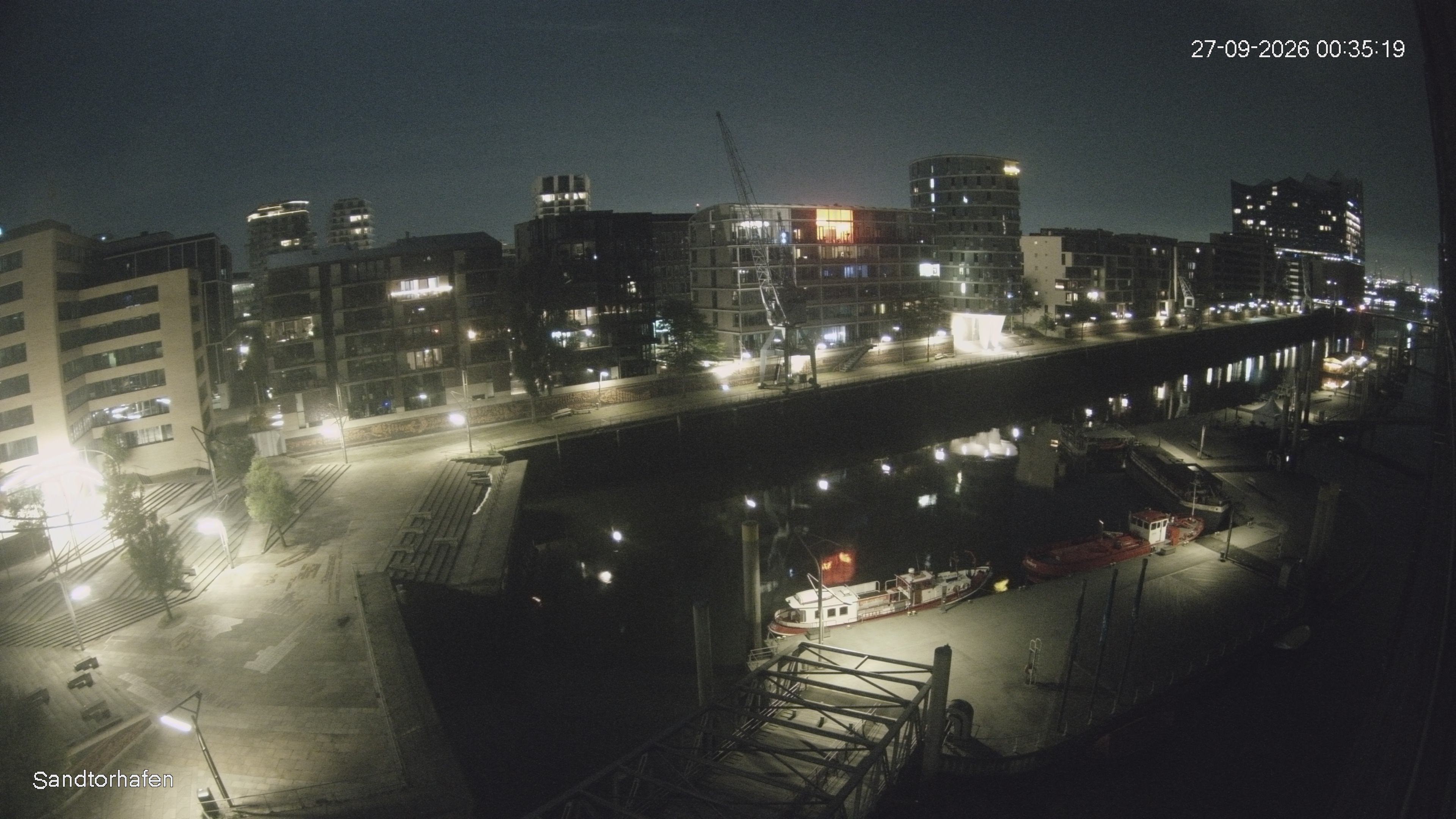 Archiv Foto Webcam Hamburg: HafenCity und Elbphilharmonie